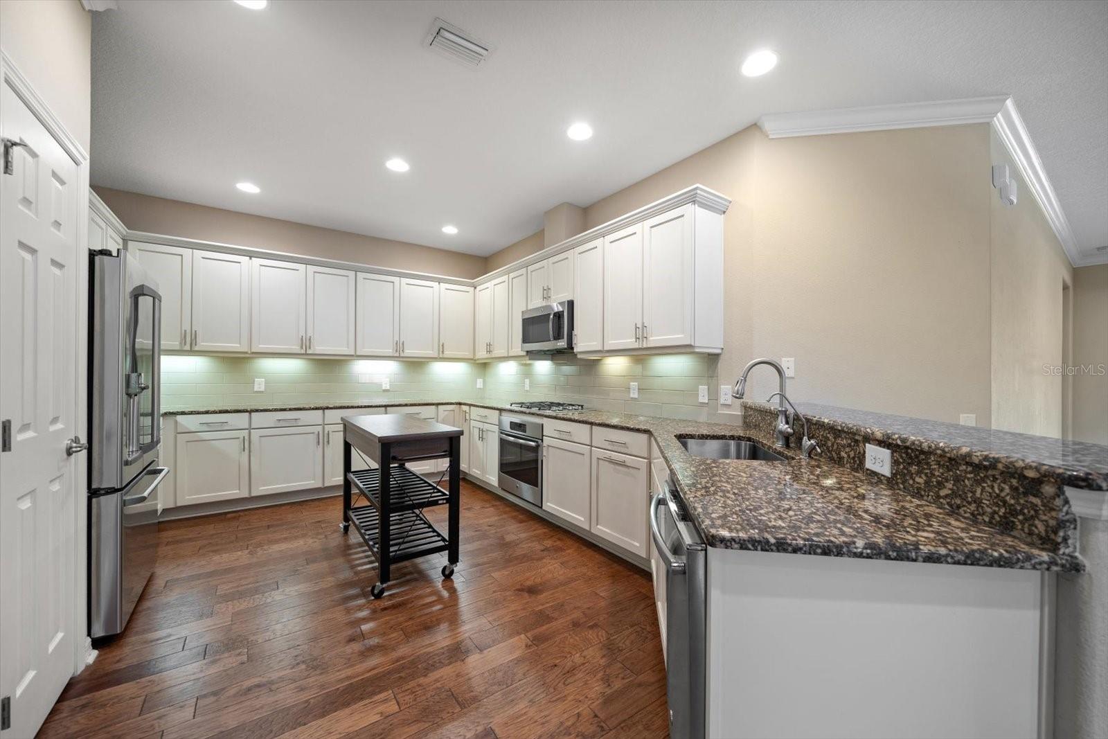 Image 8 of 45 For 751 14th Street Nw