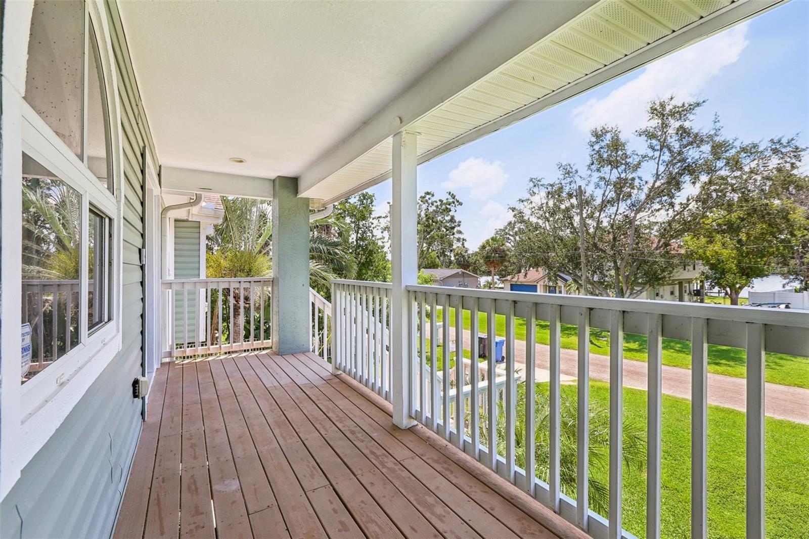 Listing photo id 8 for 9212 River Cove Drive