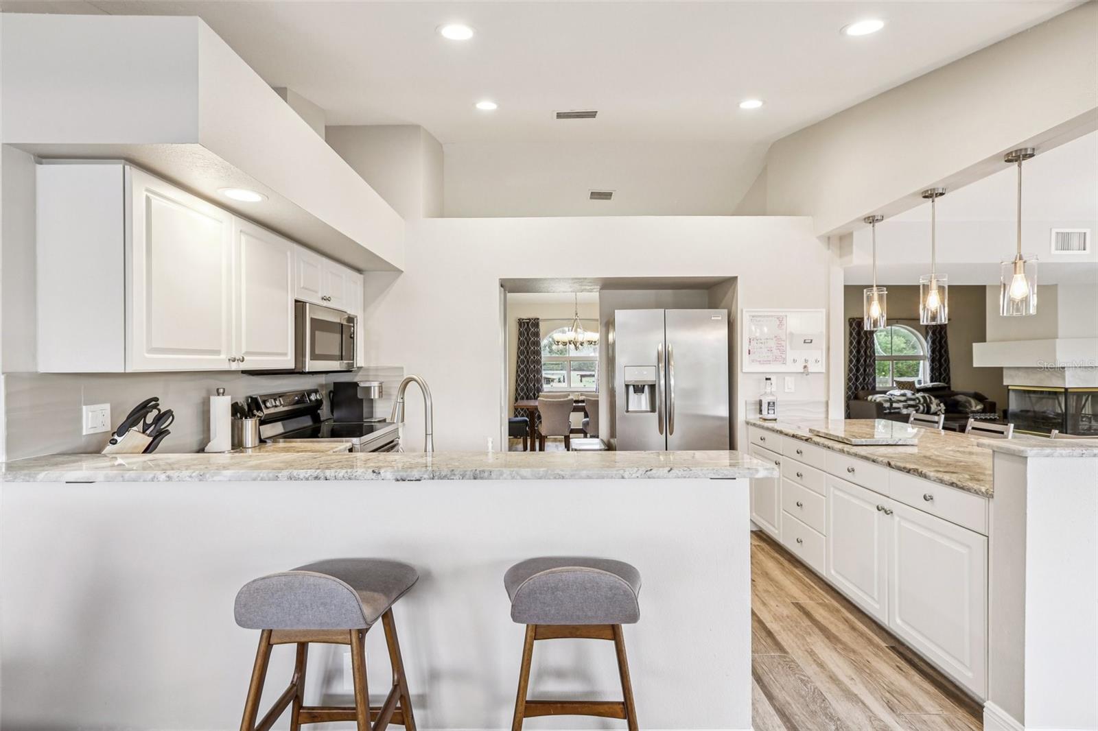 Listing photo id 31 for 9212 River Cove Drive