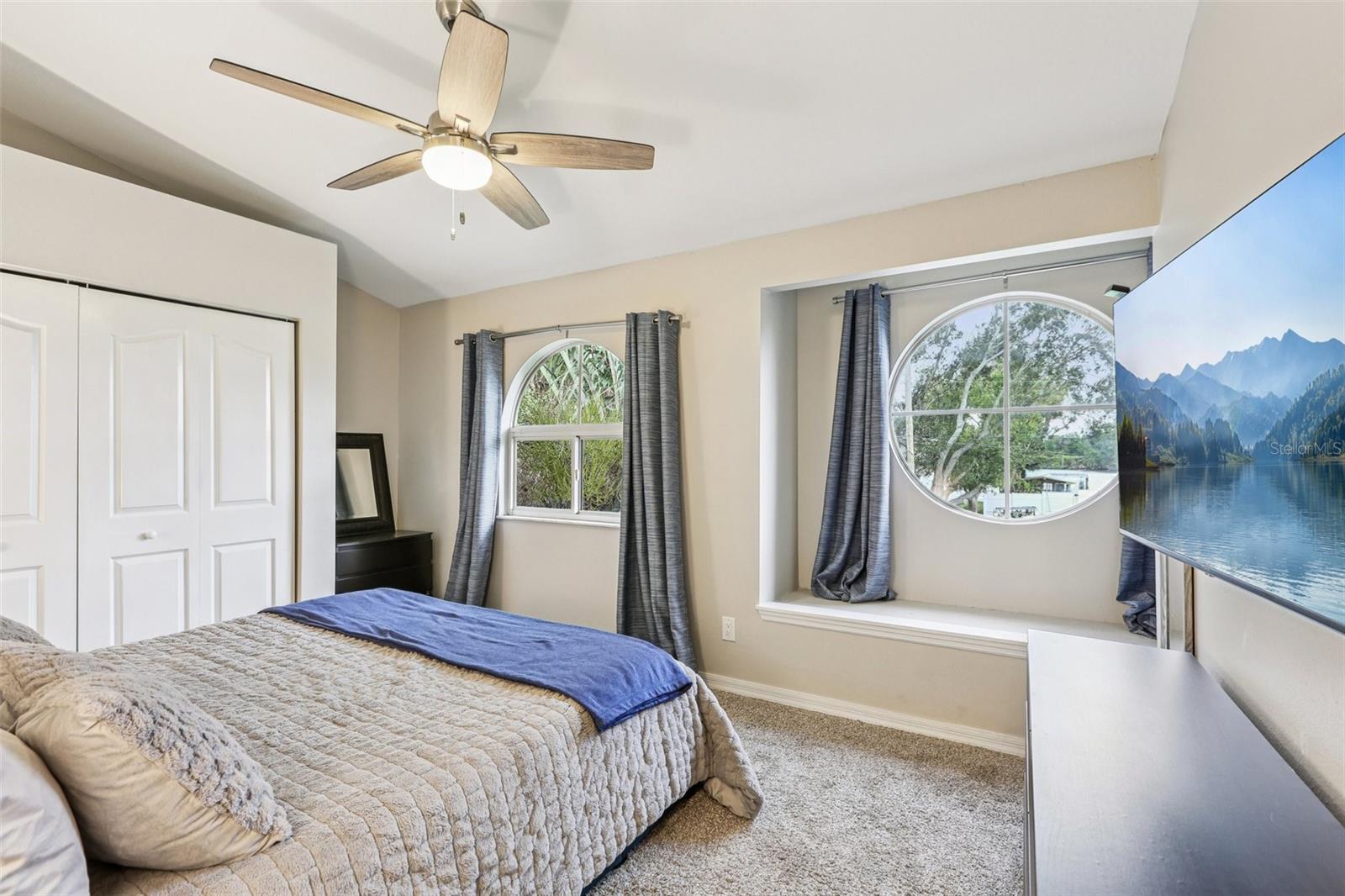 Listing photo id 32 for 9212 River Cove Drive