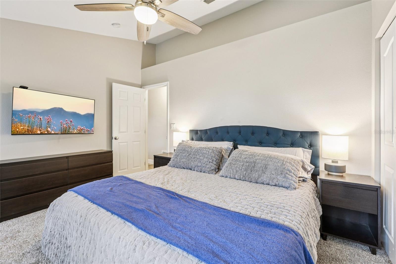 Listing photo id 33 for 9212 River Cove Drive