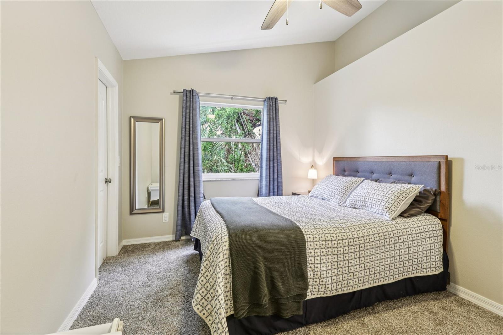 Listing photo id 38 for 9212 River Cove Drive