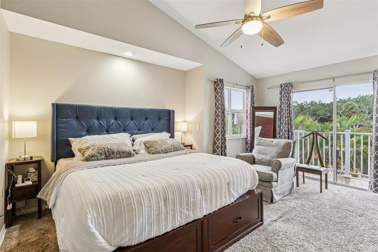 Listing photo id 41 for 9212 River Cove Drive