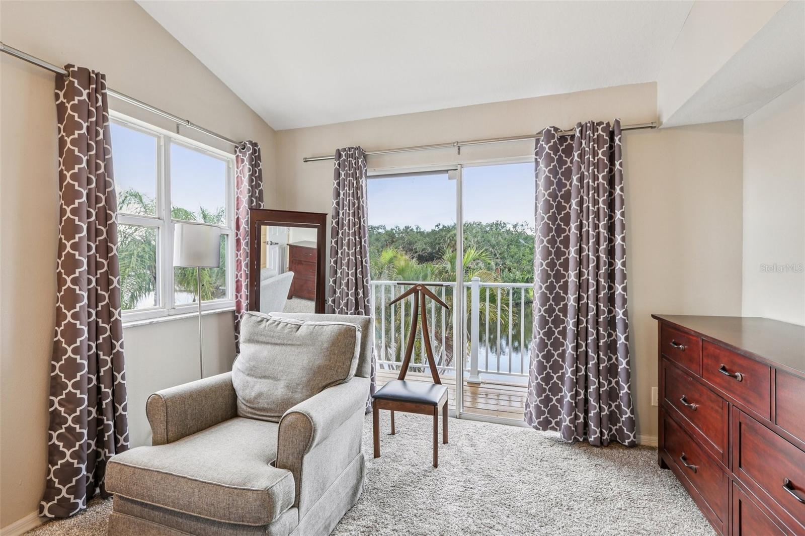 Listing photo id 44 for 9212 River Cove Drive