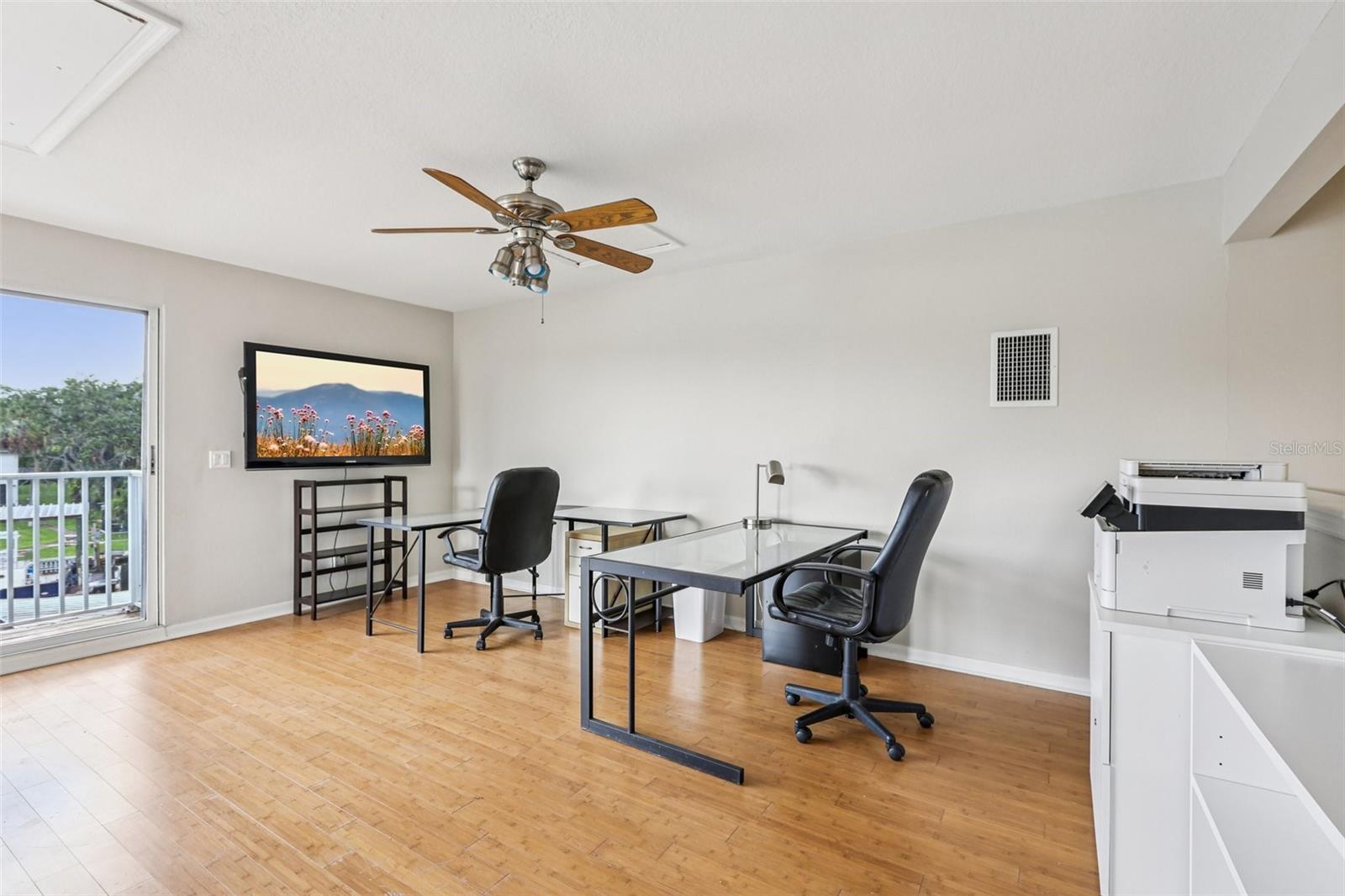 Listing photo id 51 for 9212 River Cove Drive