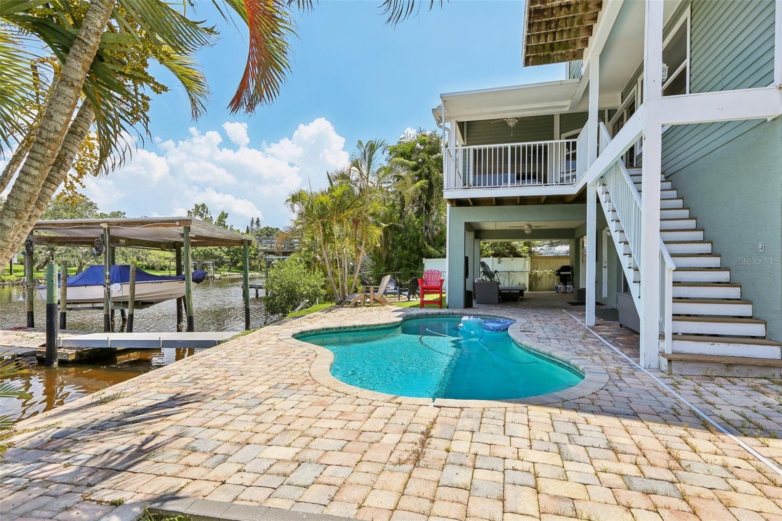 Listing photo id 70 for 9212 River Cove Drive