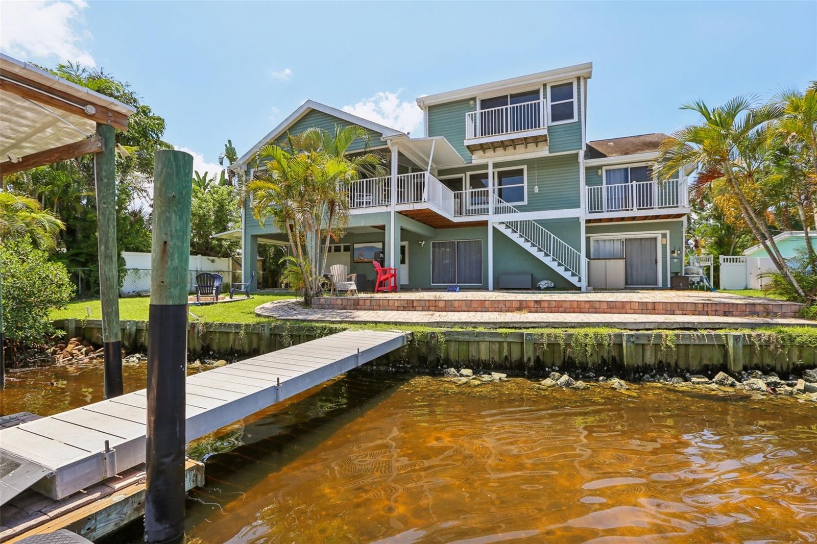 Listing photo id 78 for 9212 River Cove Drive