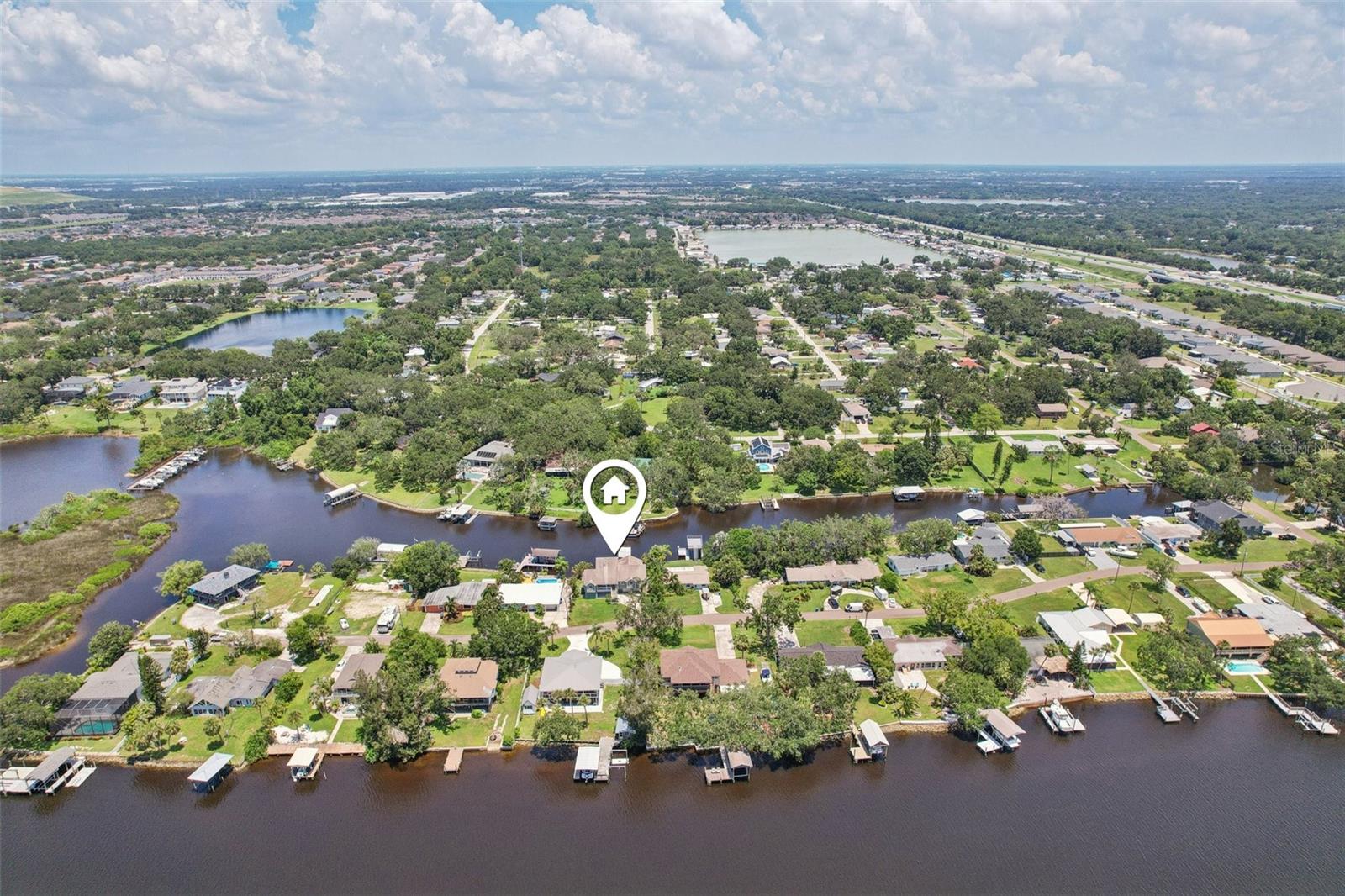 Listing photo id 88 for 9212 River Cove Drive