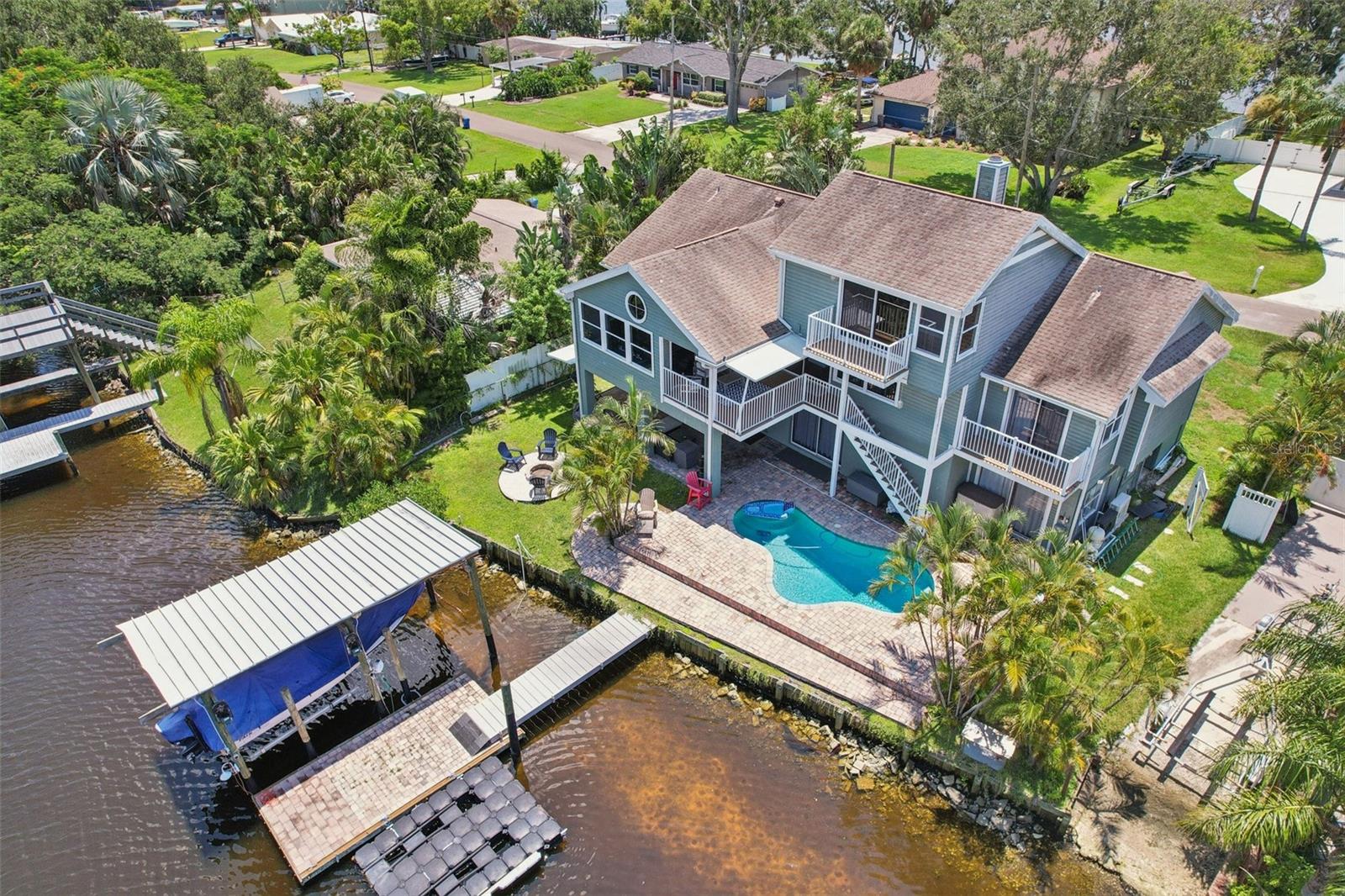 Listing photo id 91 for 9212 River Cove Drive