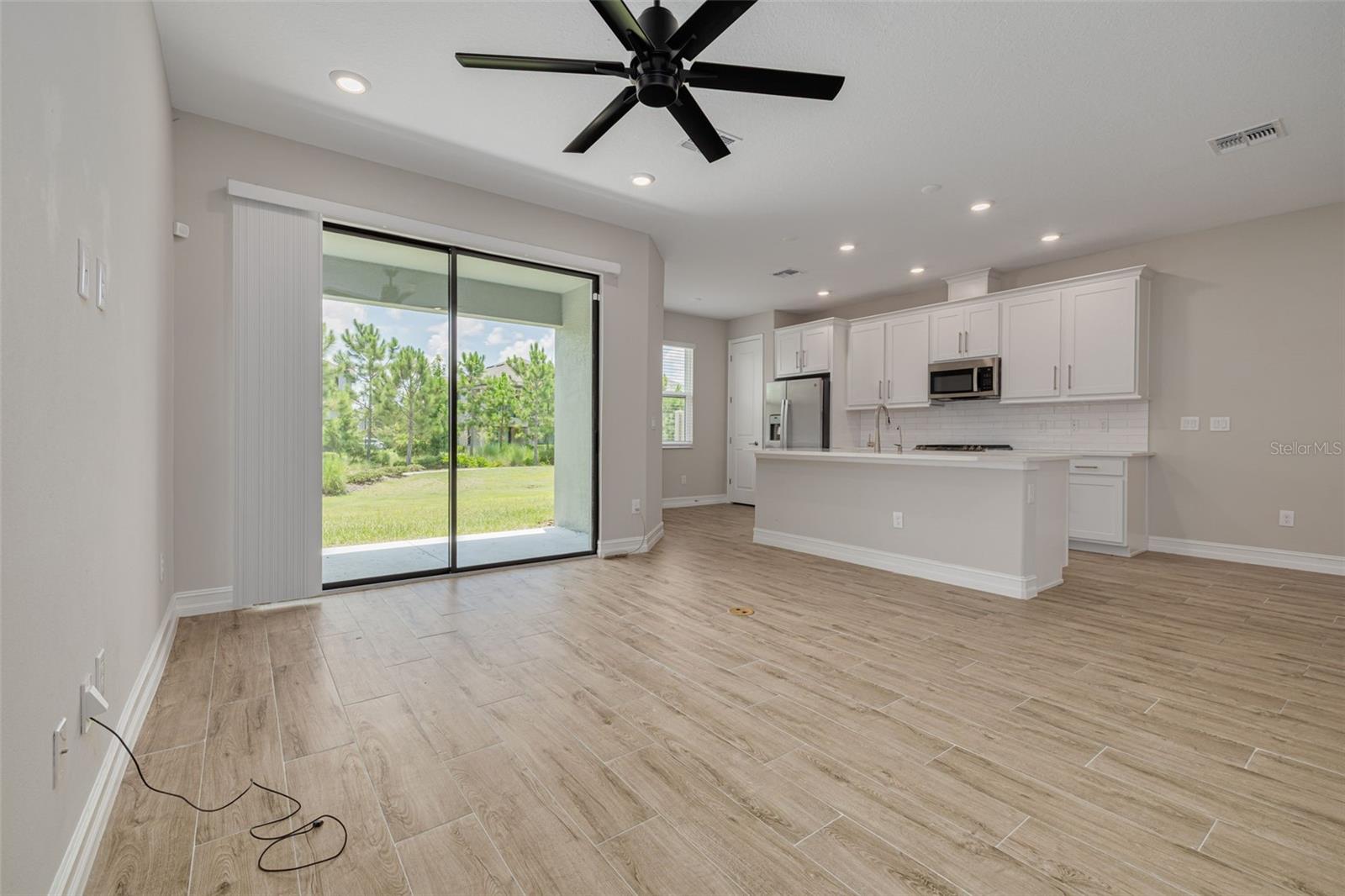 Image 10 of 72 For 5005 San Martino Drive