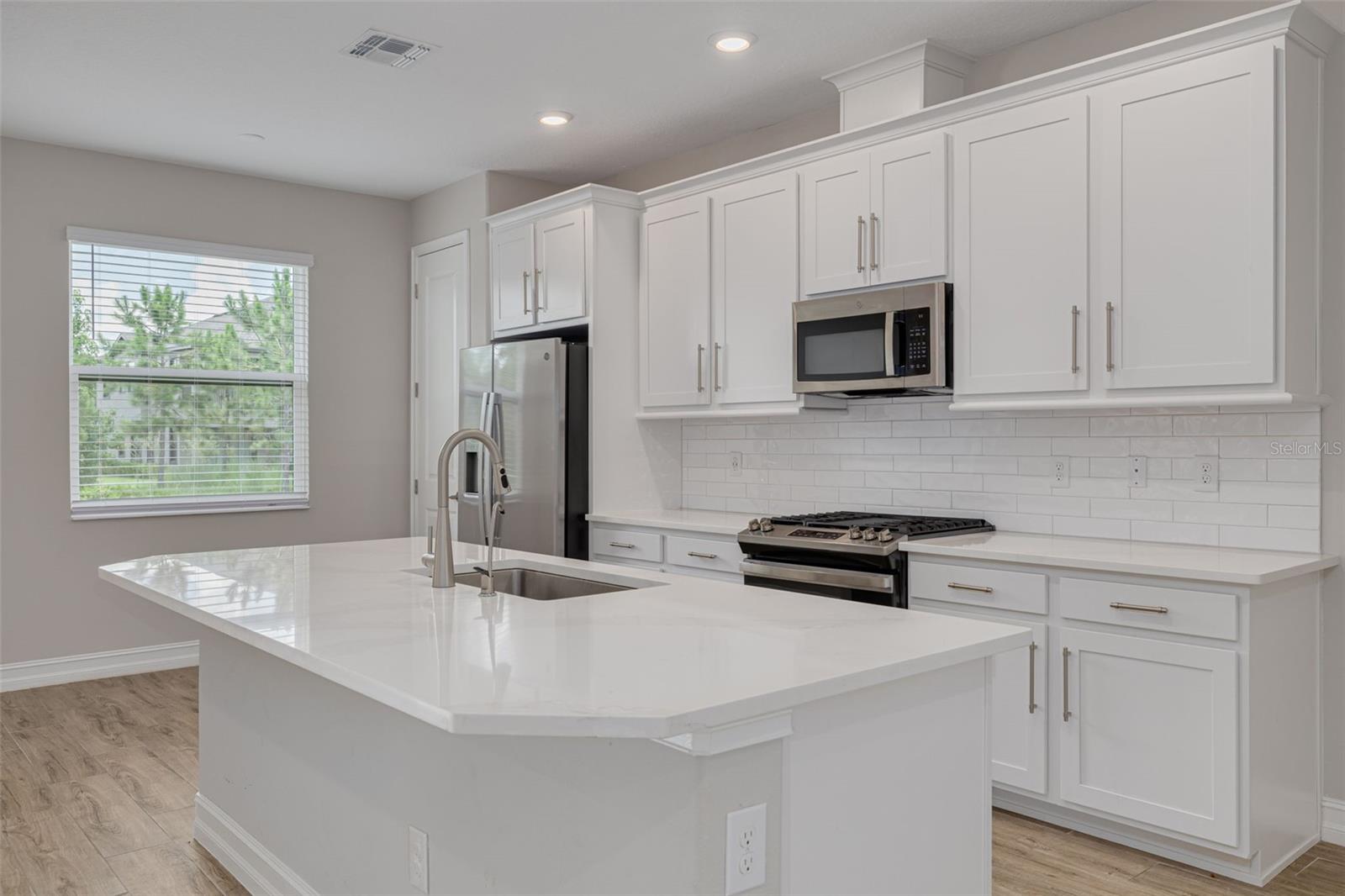 Image 12 of 72 For 5005 San Martino Drive