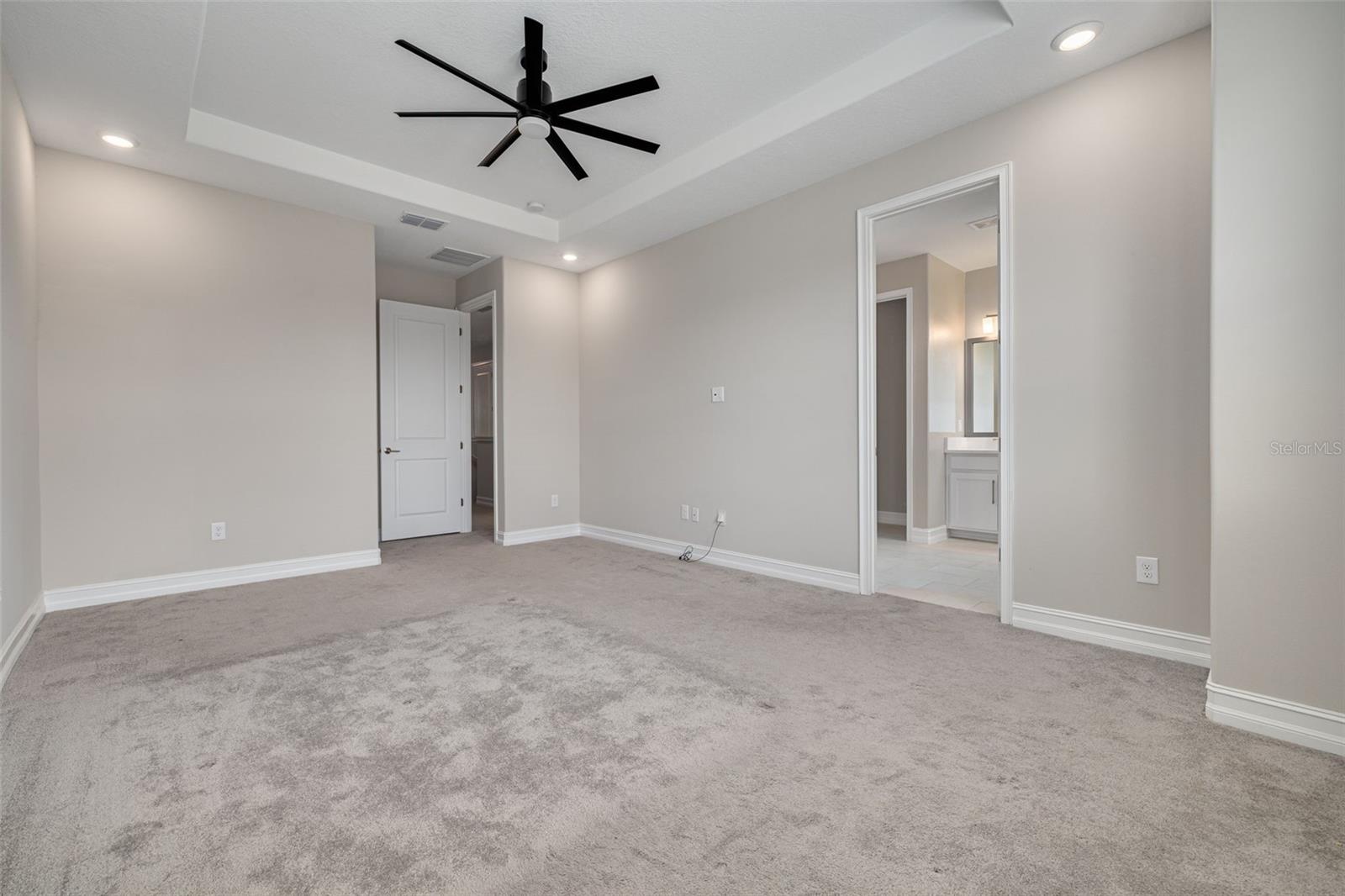 Image 19 of 72 For 5005 San Martino Drive