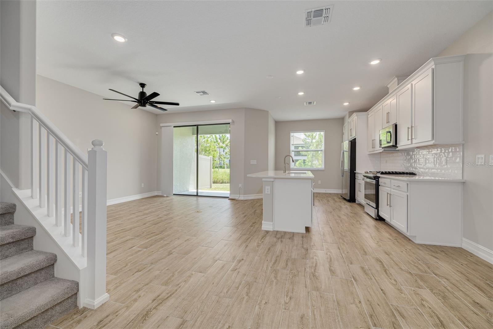 Image 8 of 72 For 5005 San Martino Drive