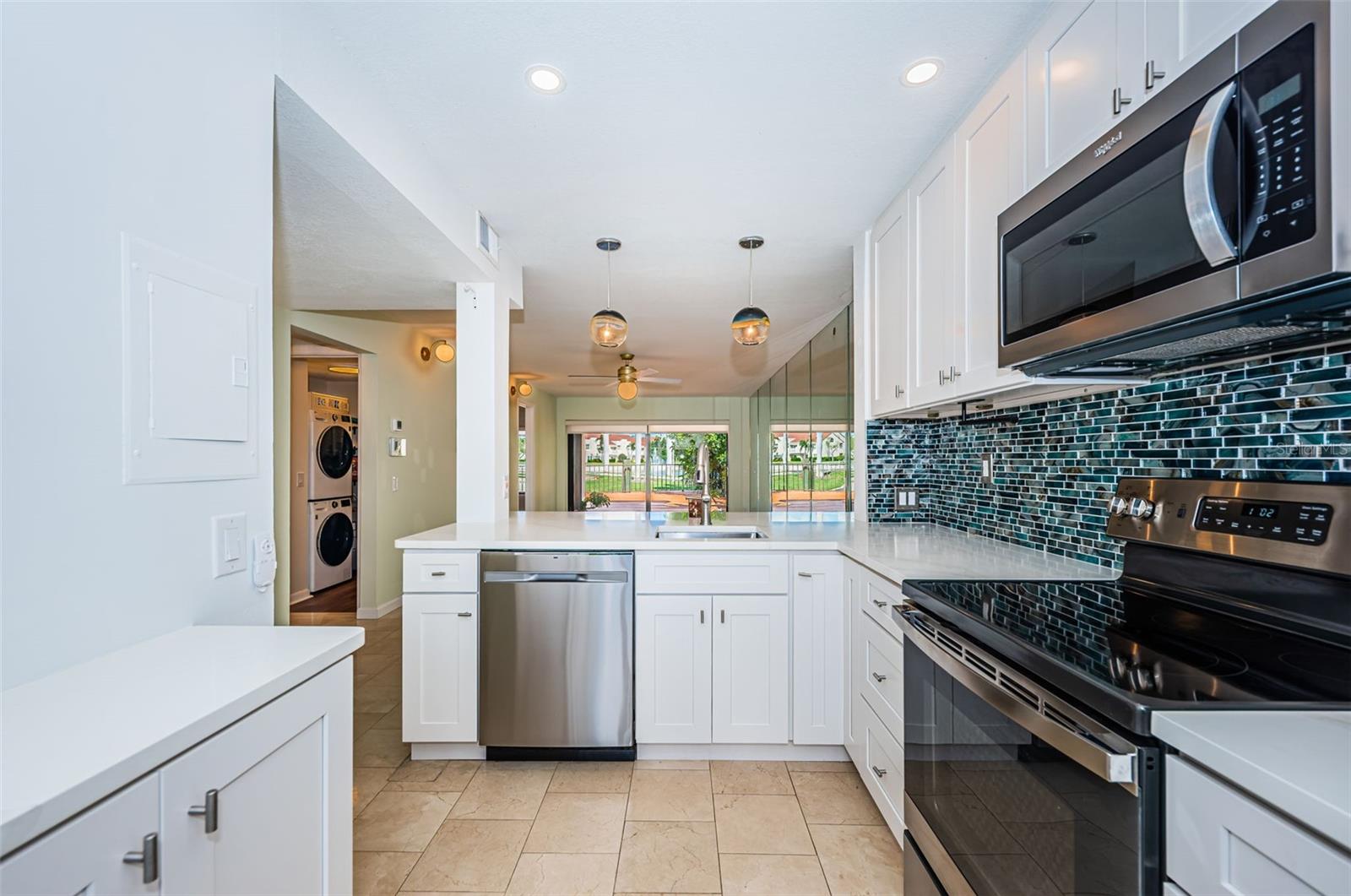 Image 5 of 33 For 6273 Bahia Del Mar Boulevard 116