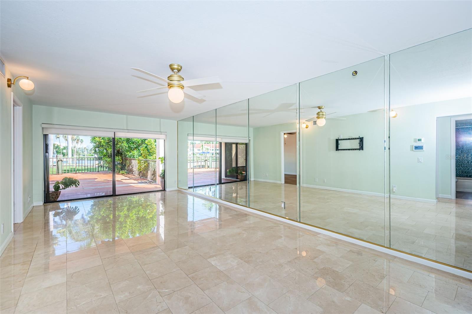 Image 6 of 33 For 6273 Bahia Del Mar Boulevard 116