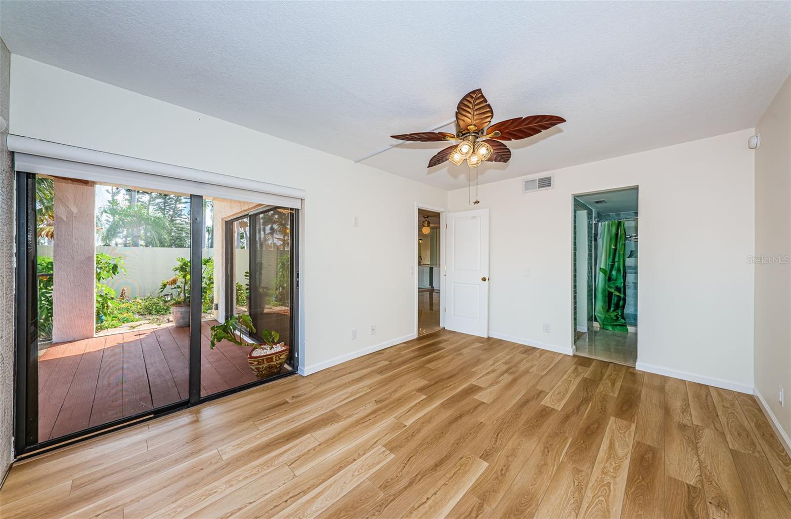 Image 9 of 33 For 6273 Bahia Del Mar Boulevard 116