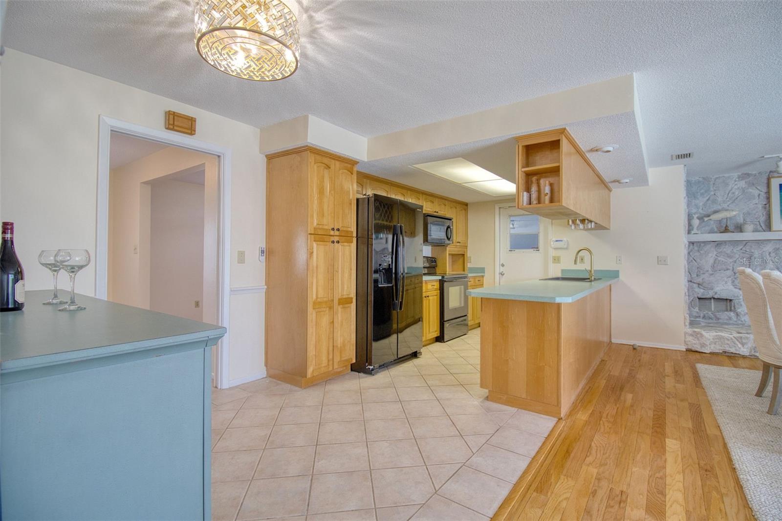 Image 12 of 38 For 1837 Princeton Drive