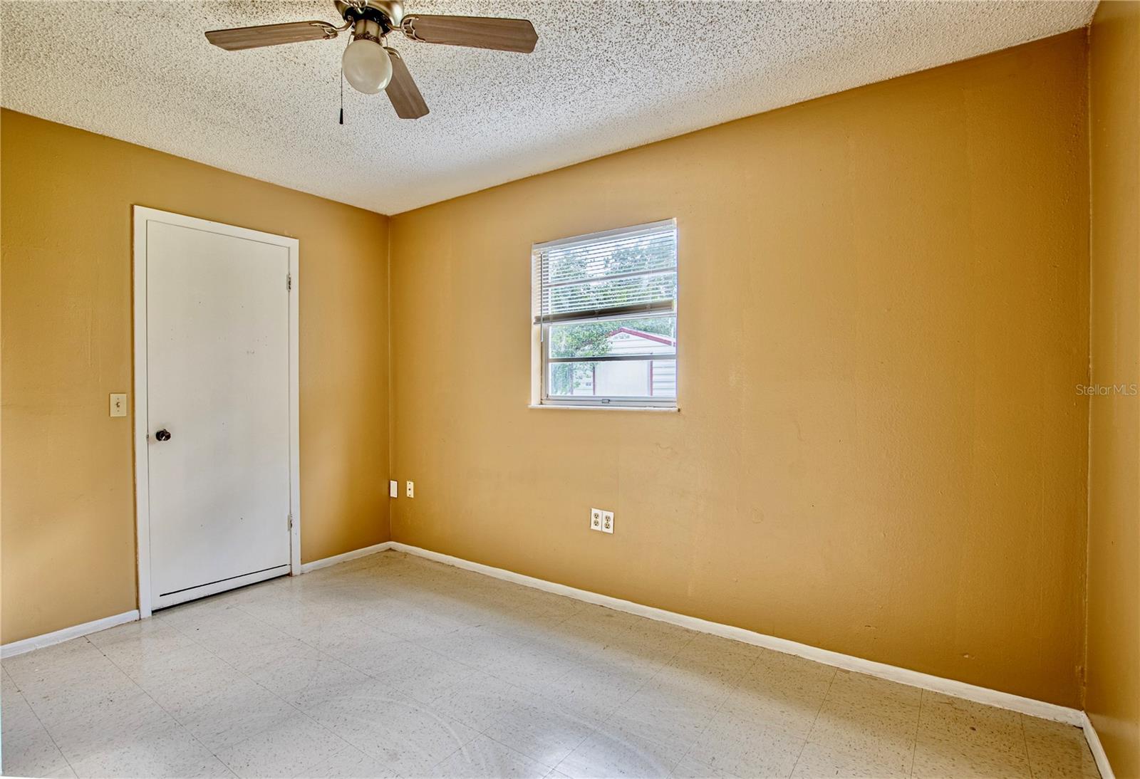 Image 20 of 25 For 4753 6th Street