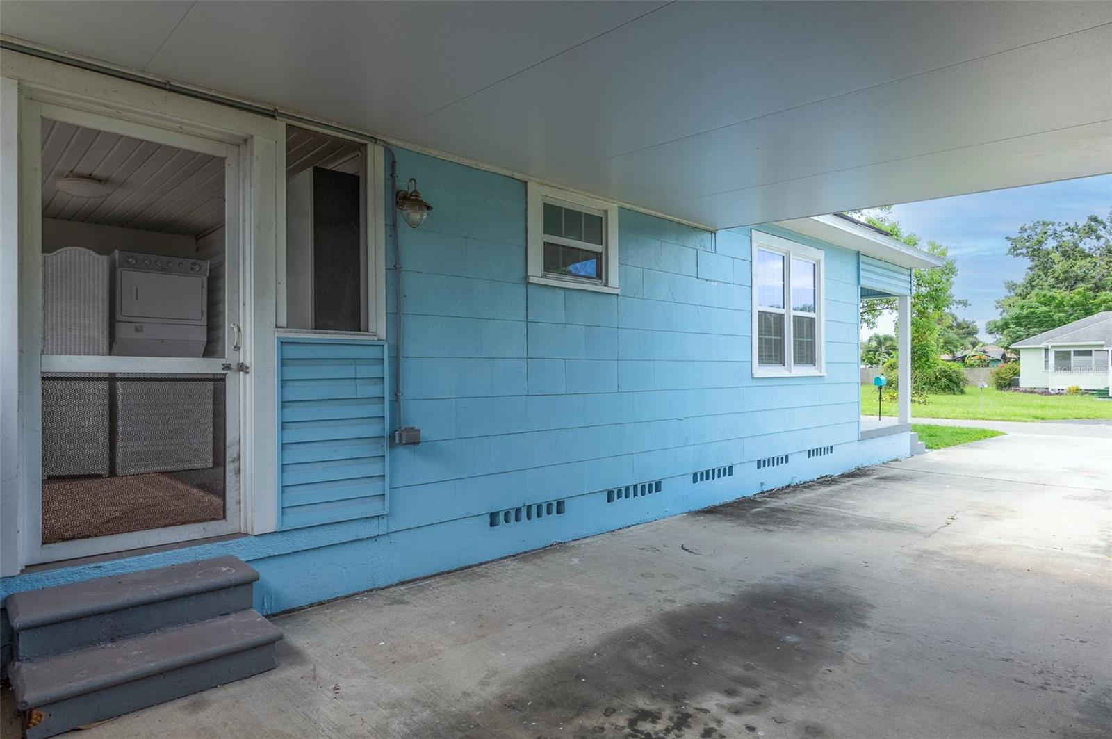 Image 20 of 32 For 5013 17th Avenue S
