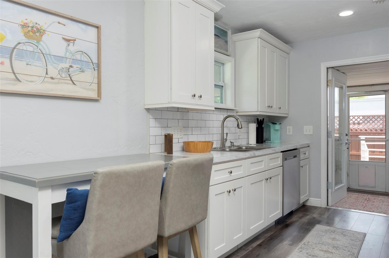 Image 7 of 32 For 5013 17th Avenue S