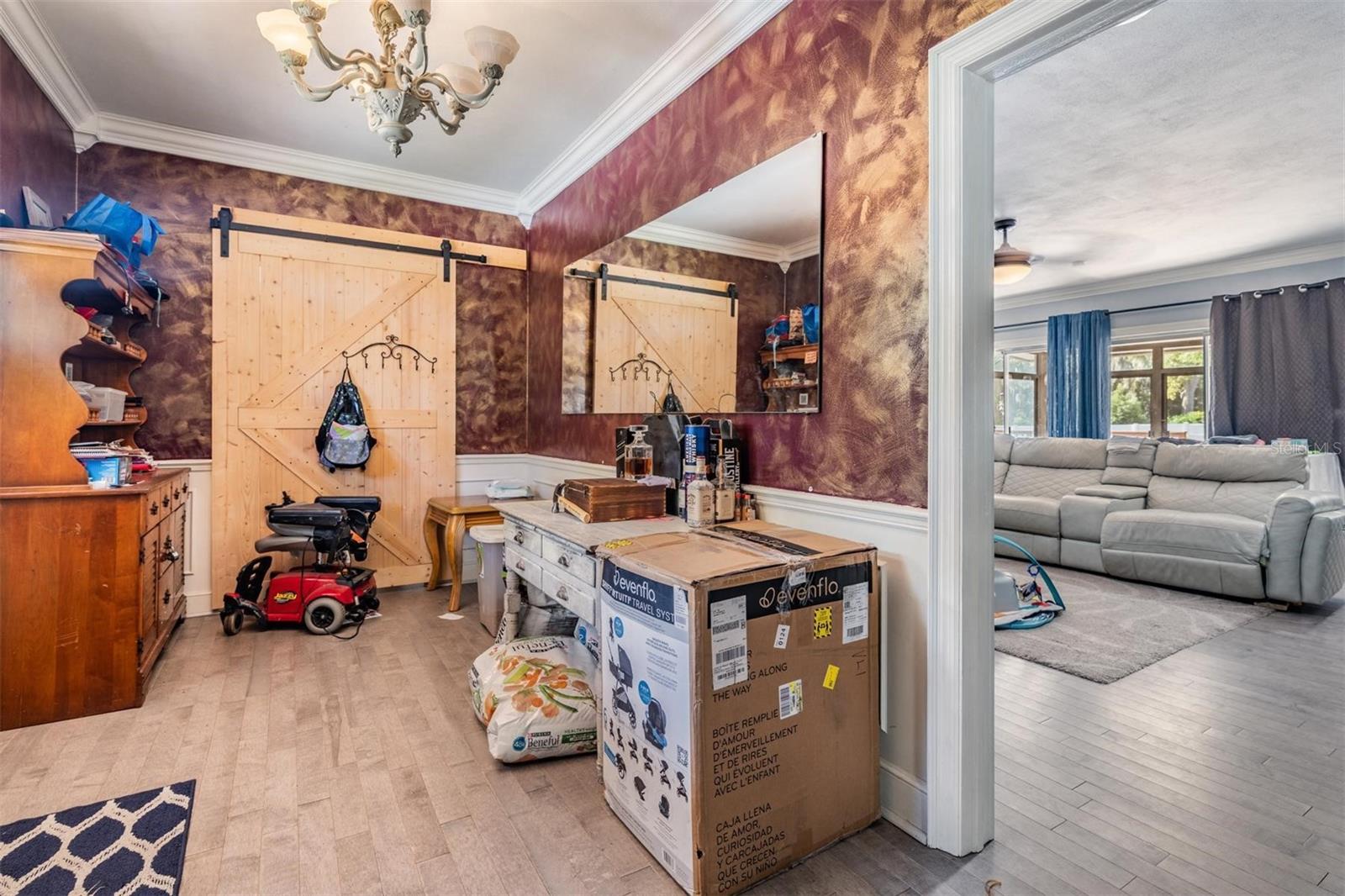 Image 13 of 42 For 811 Fairlington Drive
