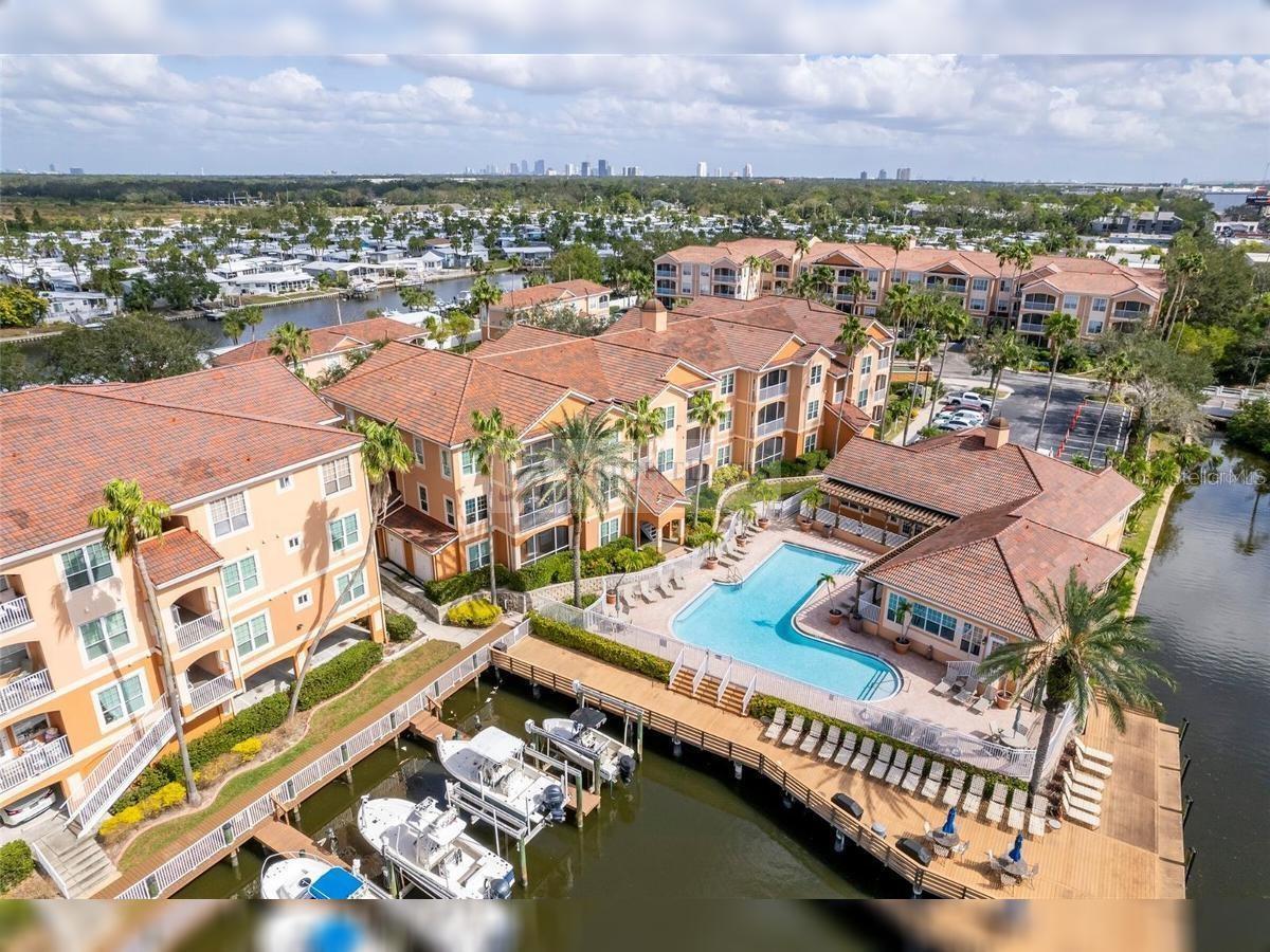 Image 18 of 19 For 5000 Culbreath Key Way 1-212