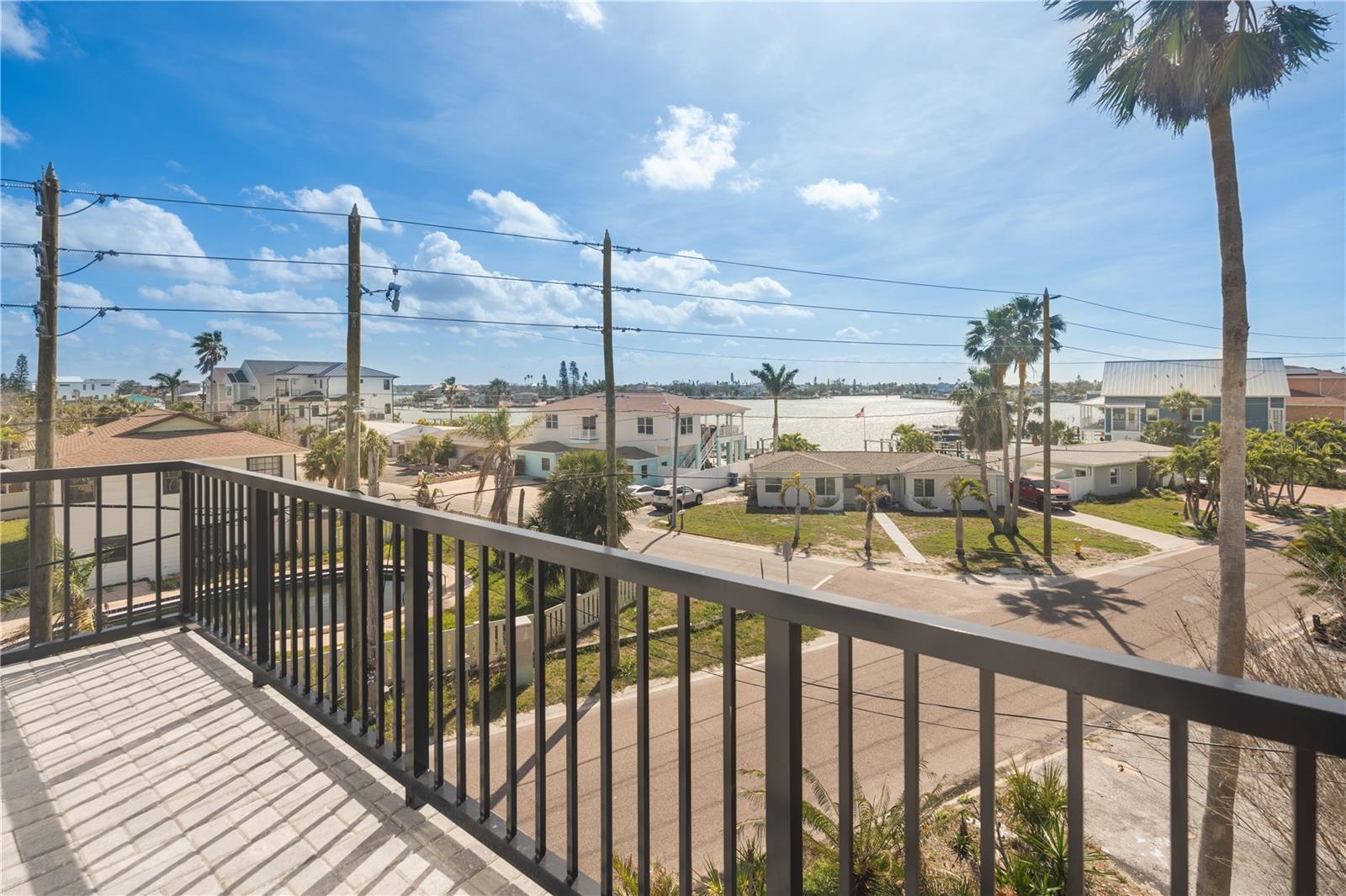 Image 21 of 50 For 187 145th Avenue E 4