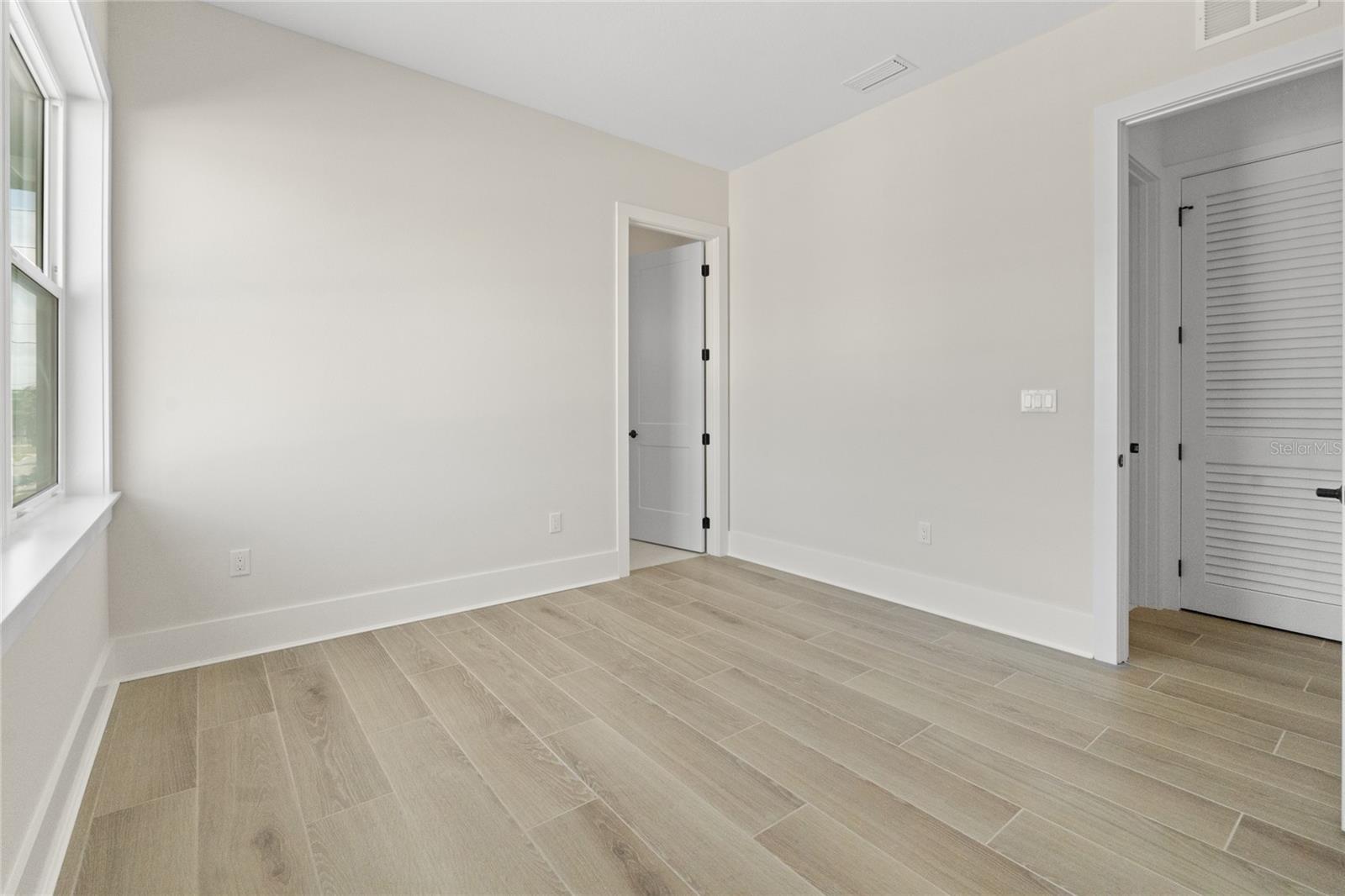 Image 31 of 50 For 187 145th Avenue E 4