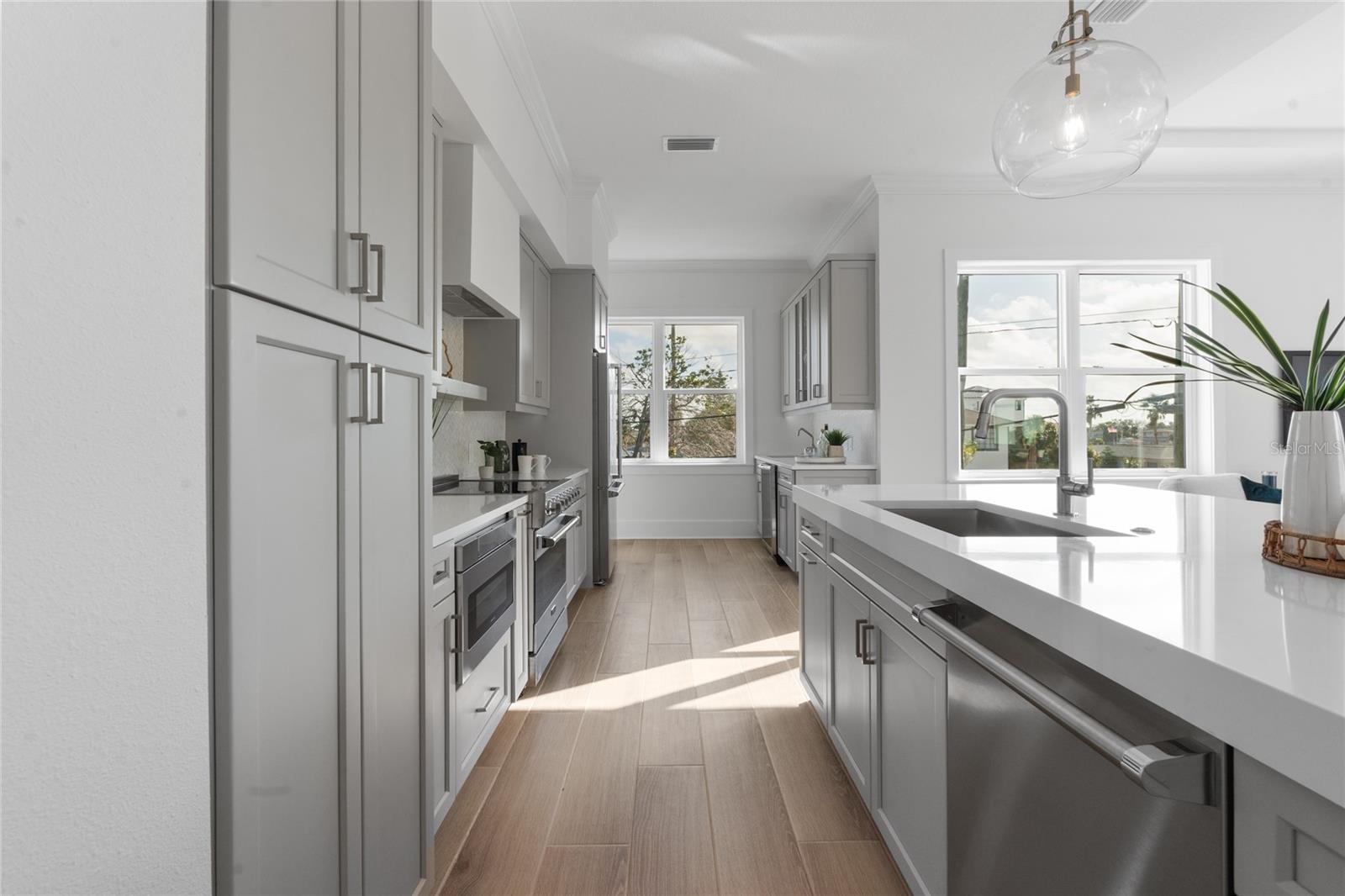 Image 7 of 50 For 187 145th Avenue E 4