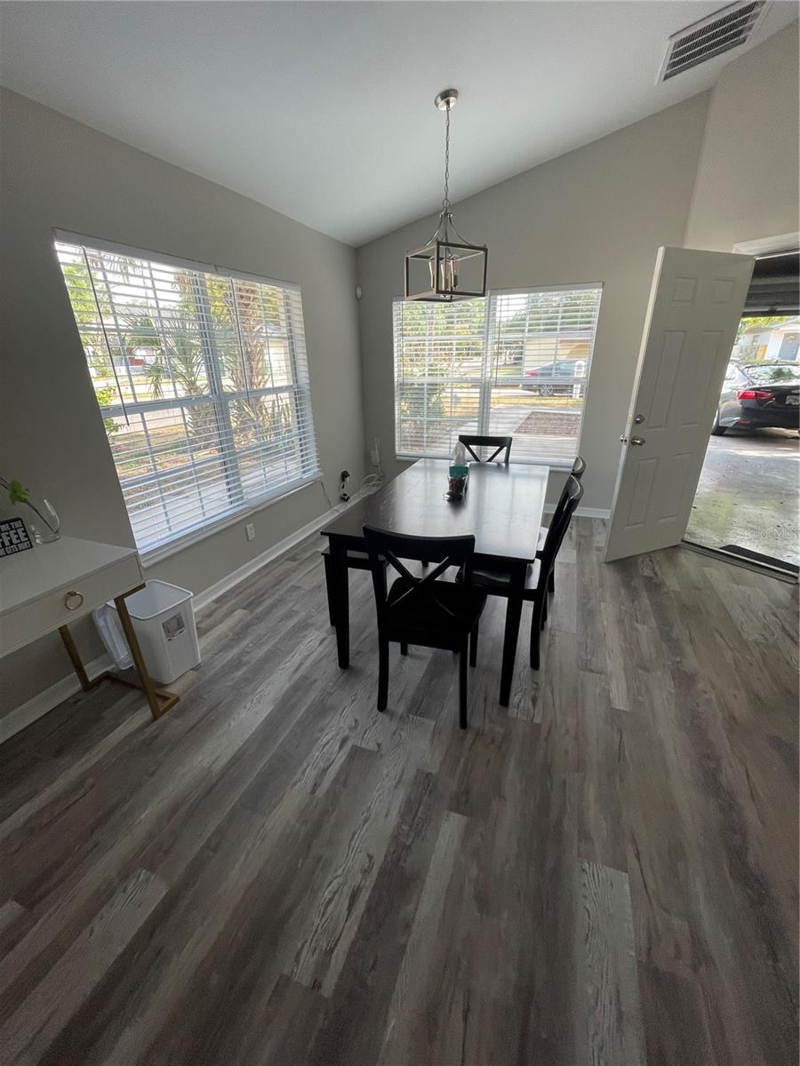Image 11 of 17 For 2224 19th Avenue