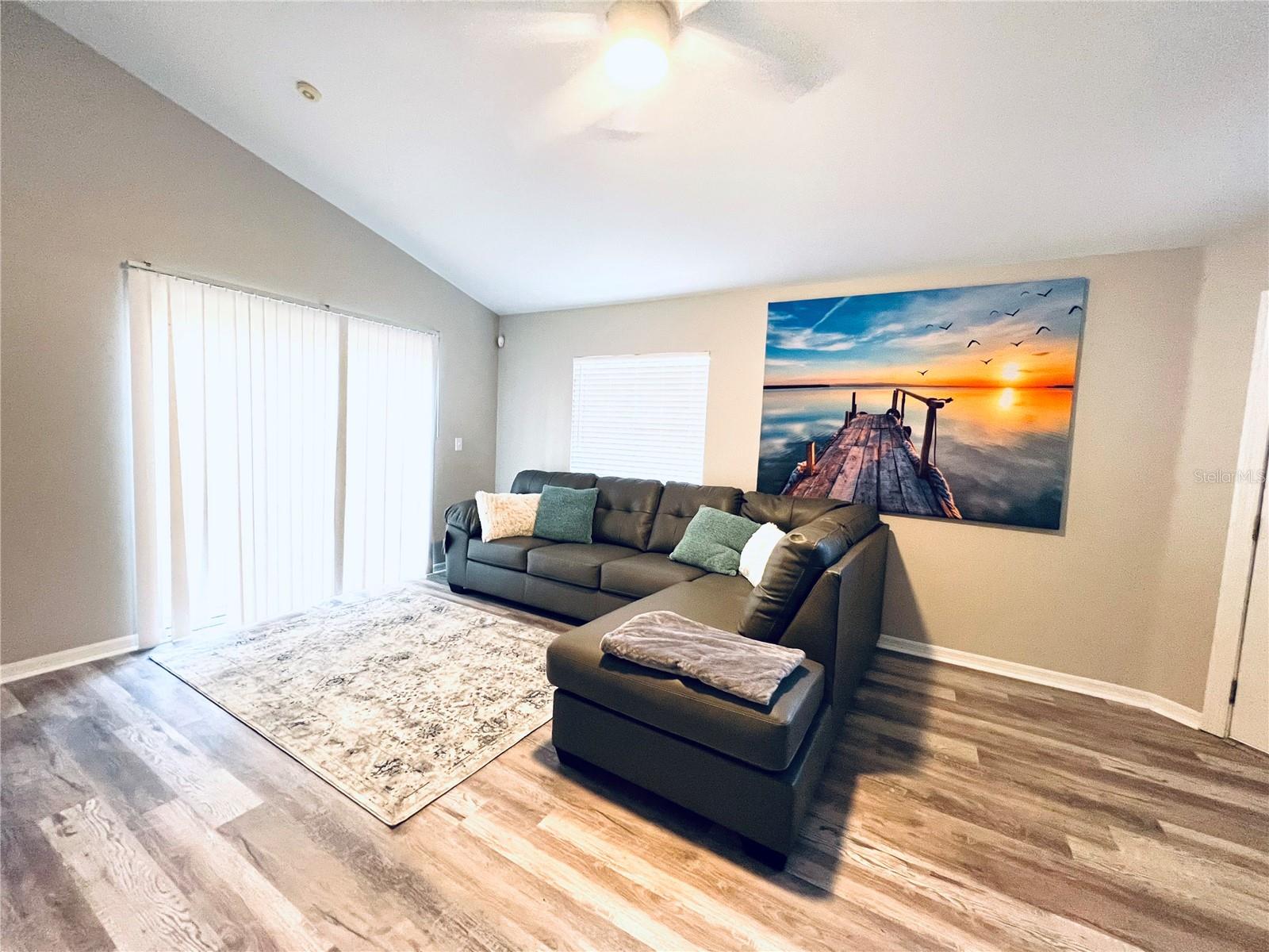 Image 2 of 17 For 2224 19th Avenue
