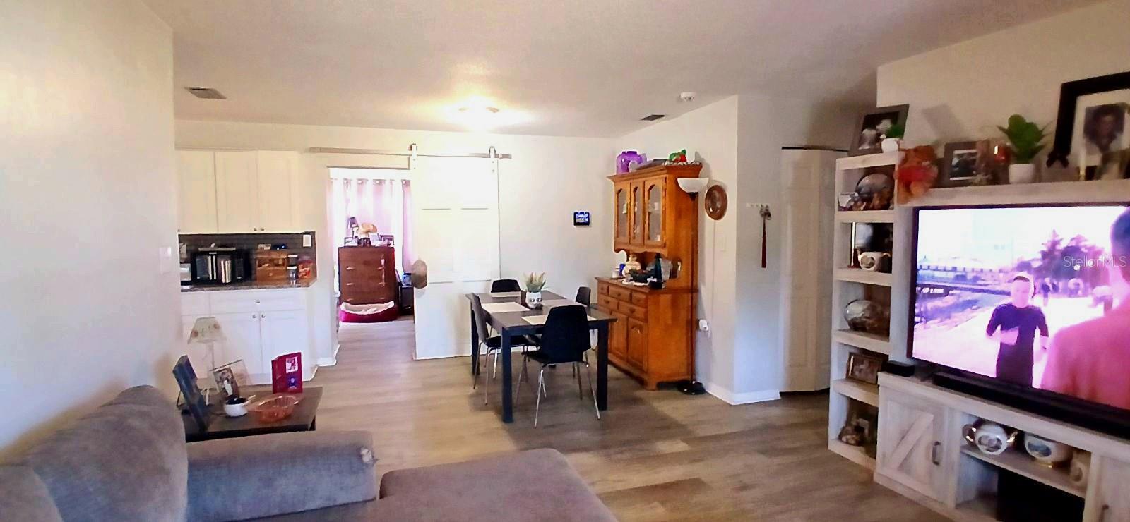 Image 11 of 31 For 9643 Marlinton Lane