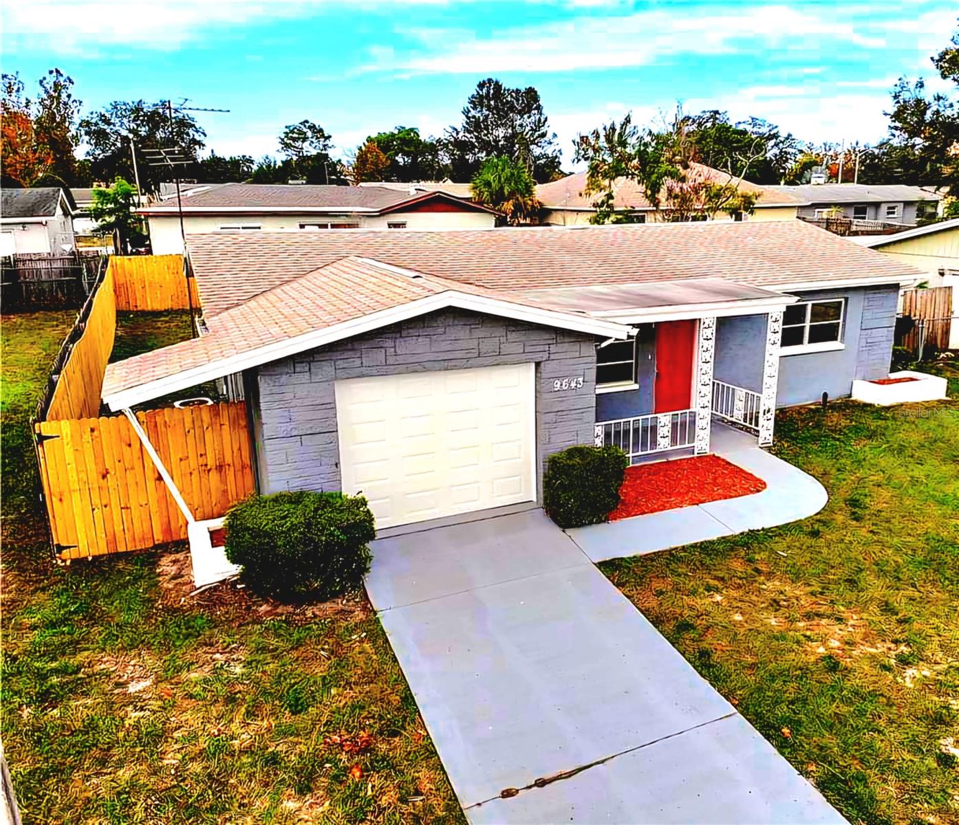 Image 4 of 31 For 9643 Marlinton Lane