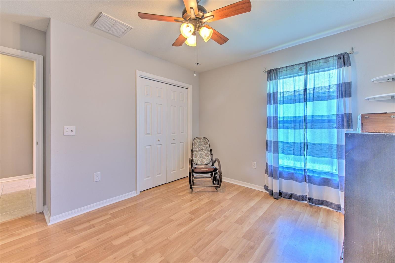 Image 11 of 76 For 15541 Martinmeadow Drive