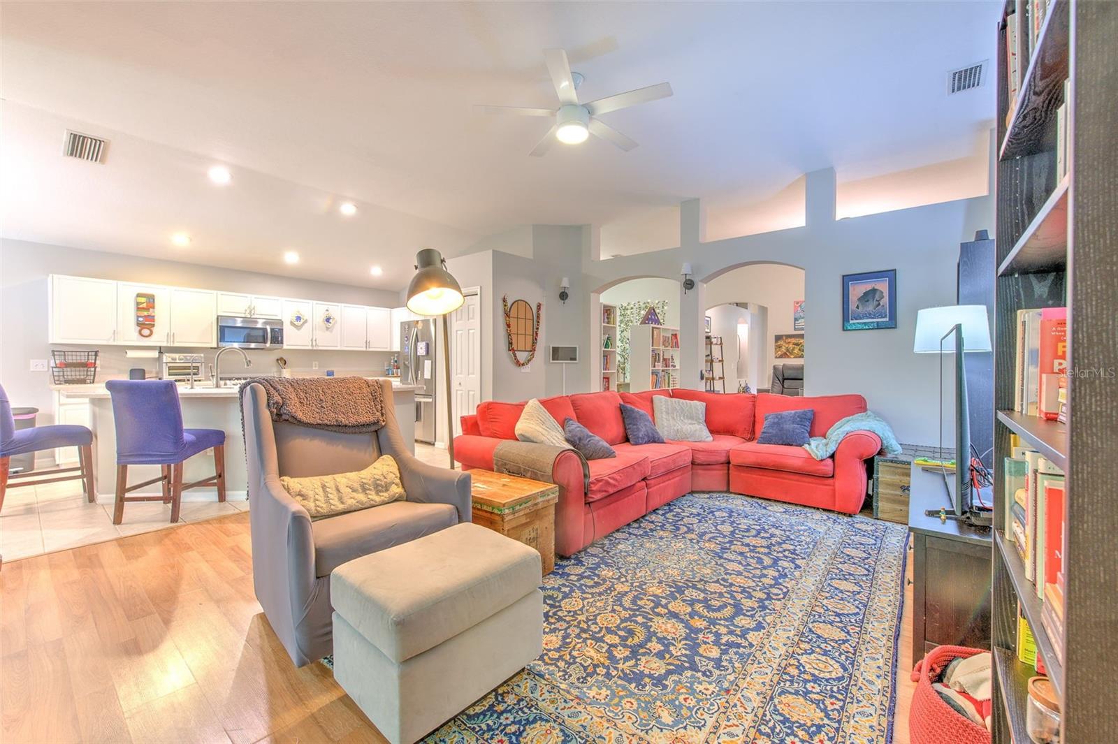 Image 27 of 76 For 15541 Martinmeadow Drive