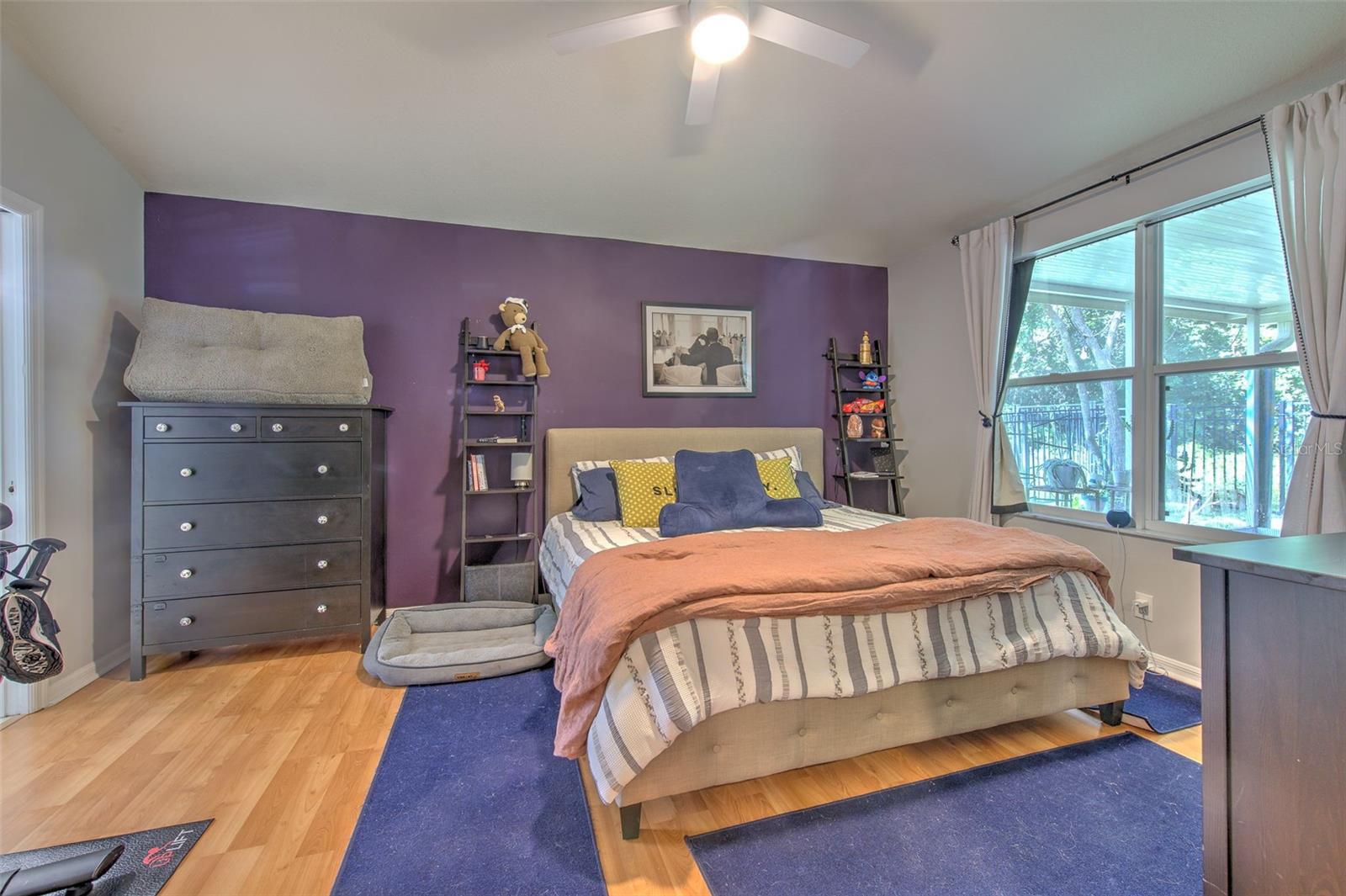 Image 33 of 76 For 15541 Martinmeadow Drive