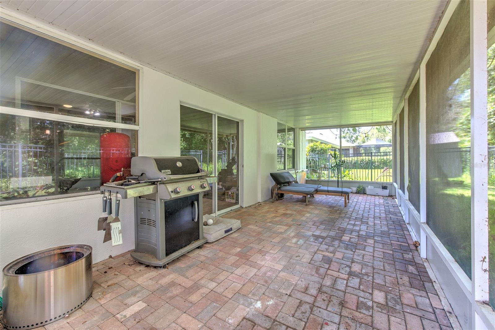 Image 42 of 76 For 15541 Martinmeadow Drive