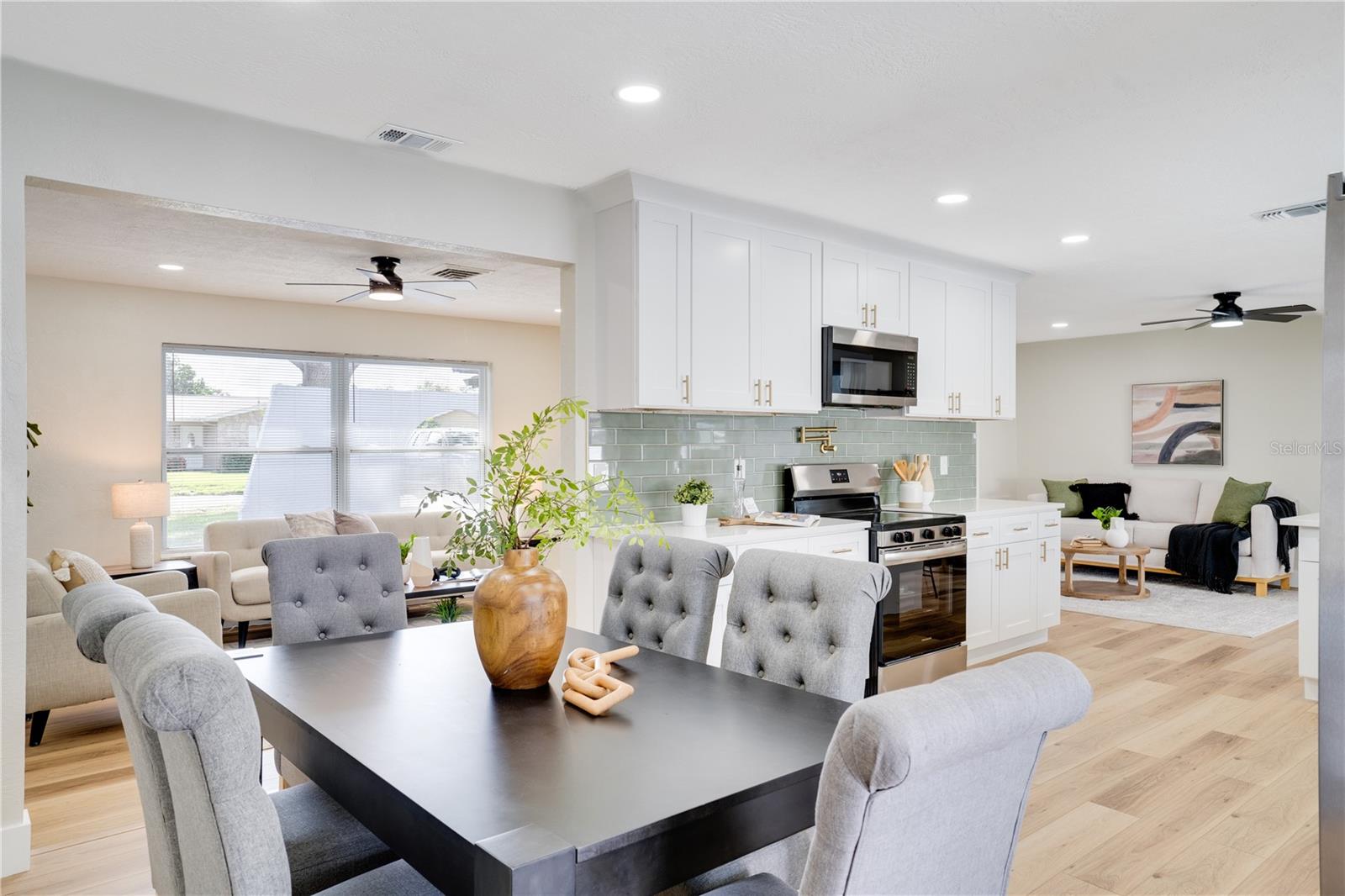 Image 18 of 44 For 8956 124th Way