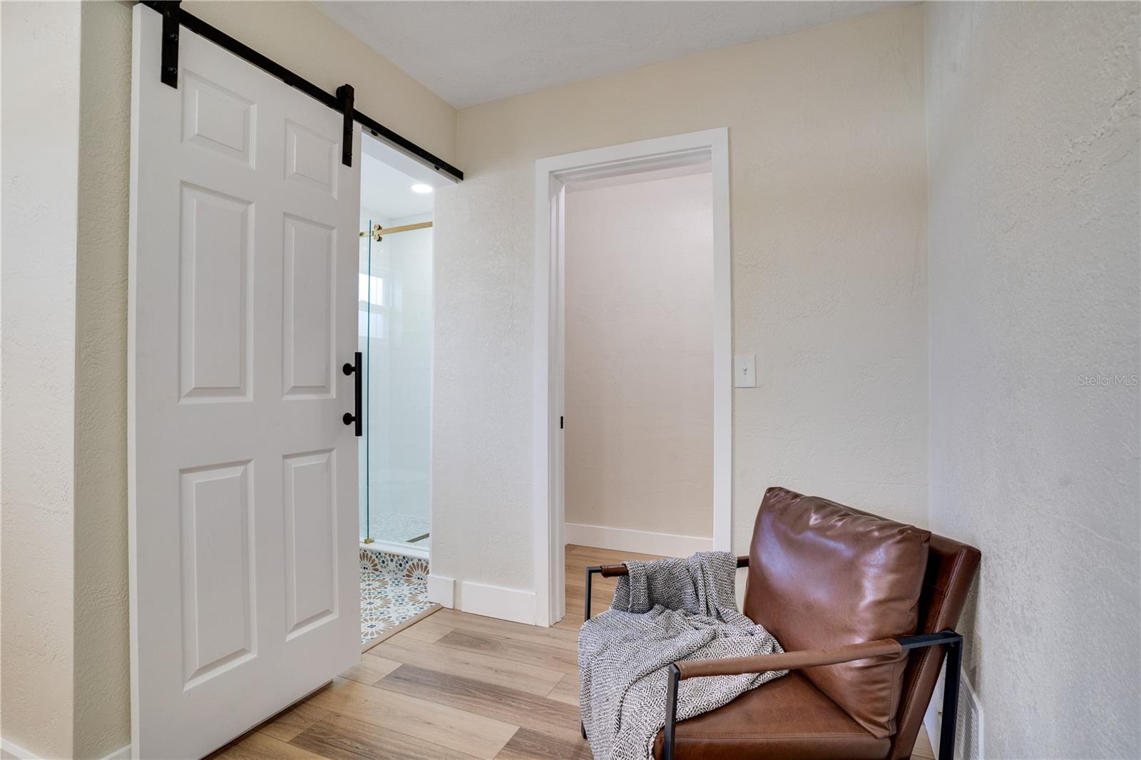 Image 21 of 44 For 8956 124th Way