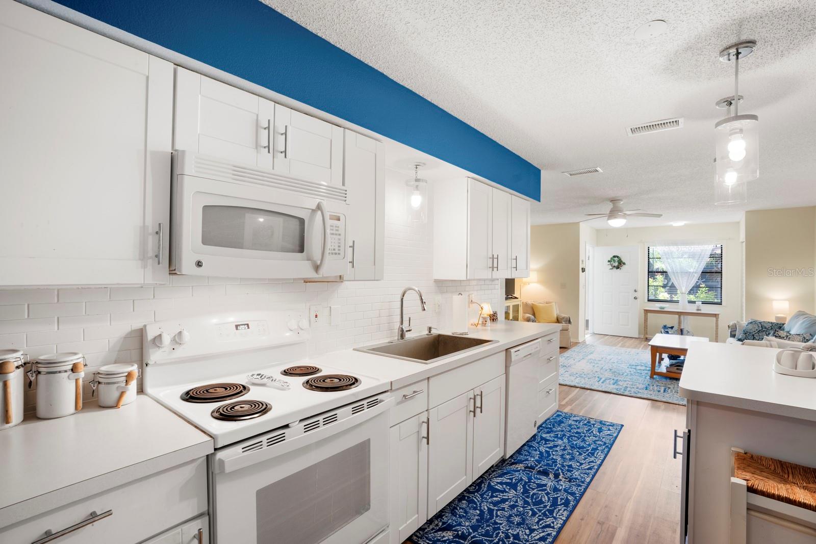 Image 6 of 53 For 4108 66th Street Circle W 4108