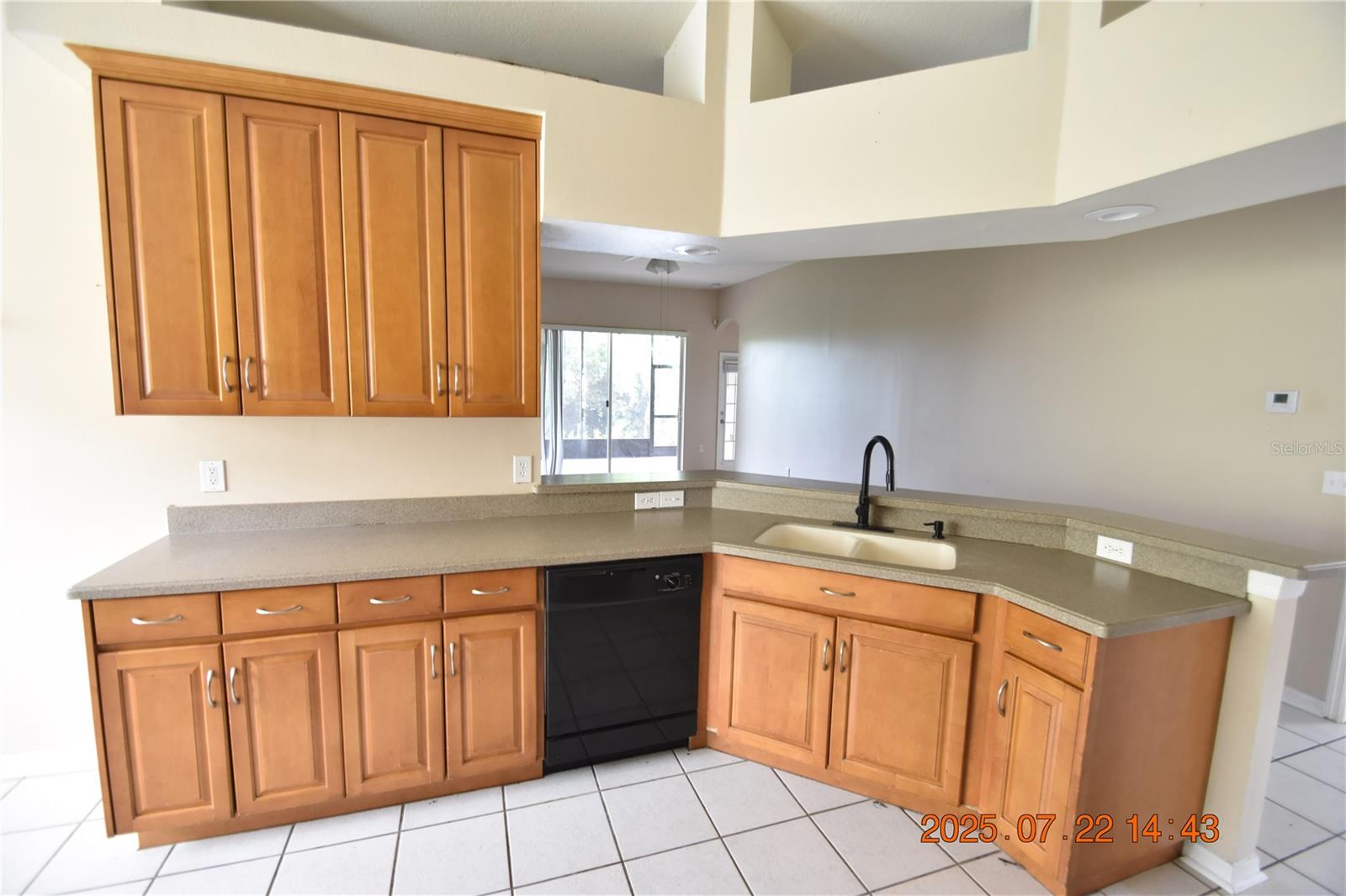 Image 27 of 49 For 11321 Flora Springs Drive