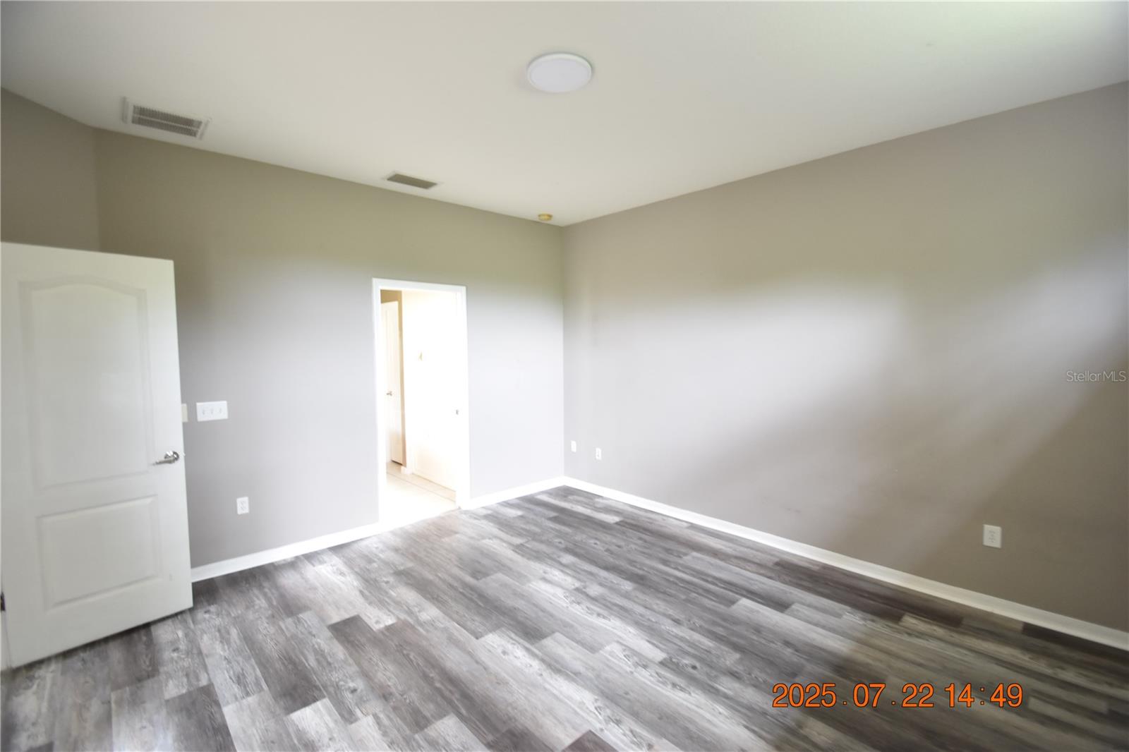Image 37 of 49 For 11321 Flora Springs Drive