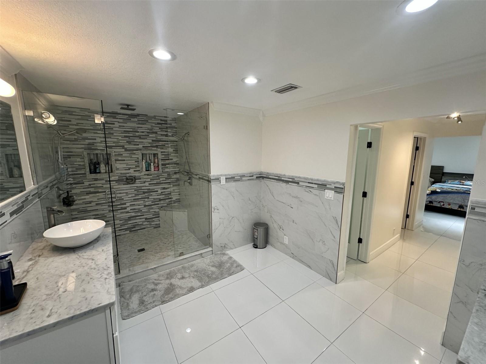 Image 10 of 36 For 6611 Hale Avenue