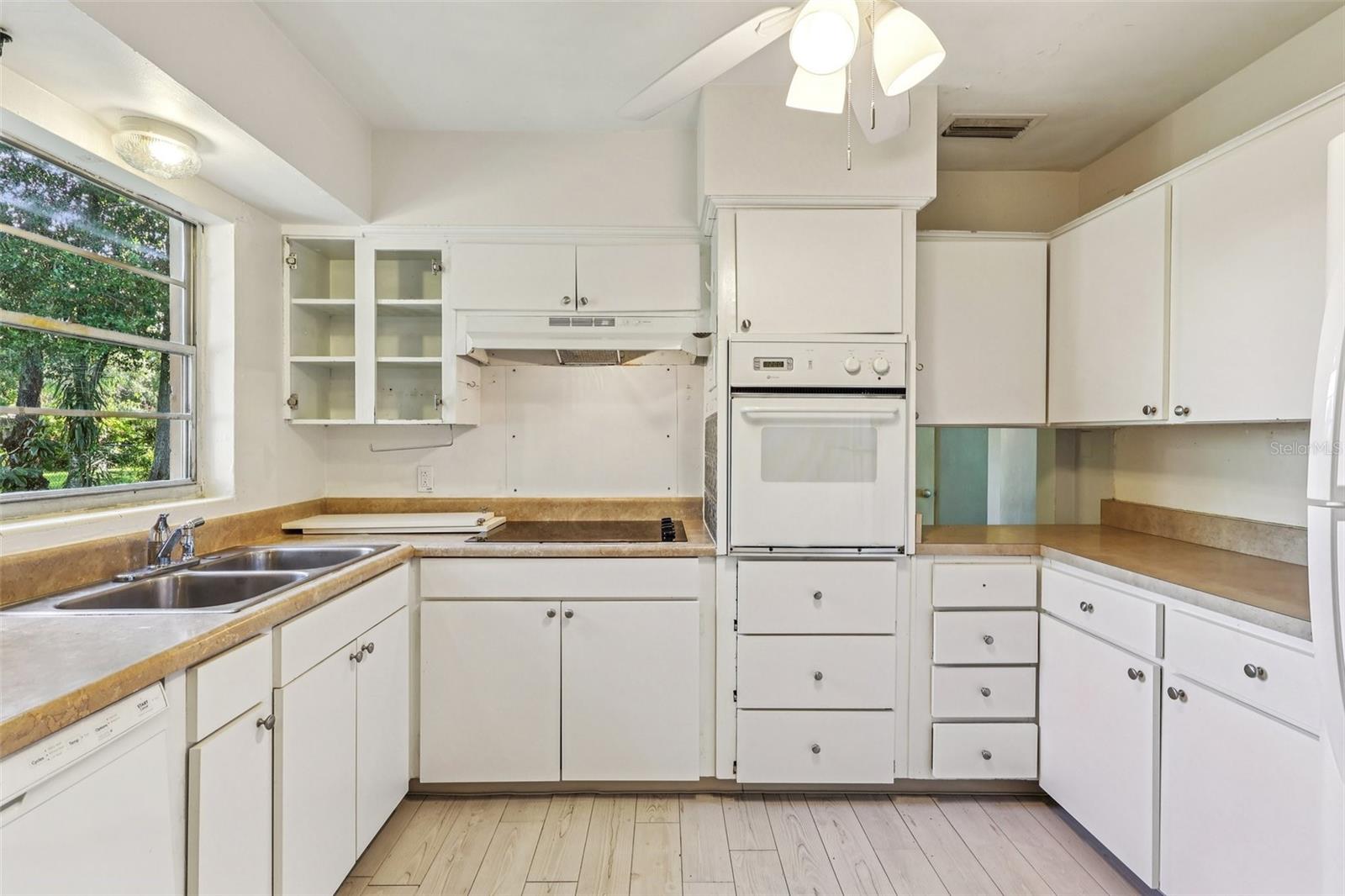 Image 11 of 31 For 5301 Forzley Street