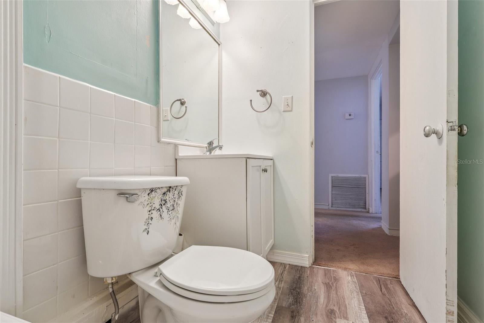 Image 18 of 31 For 5301 Forzley Street