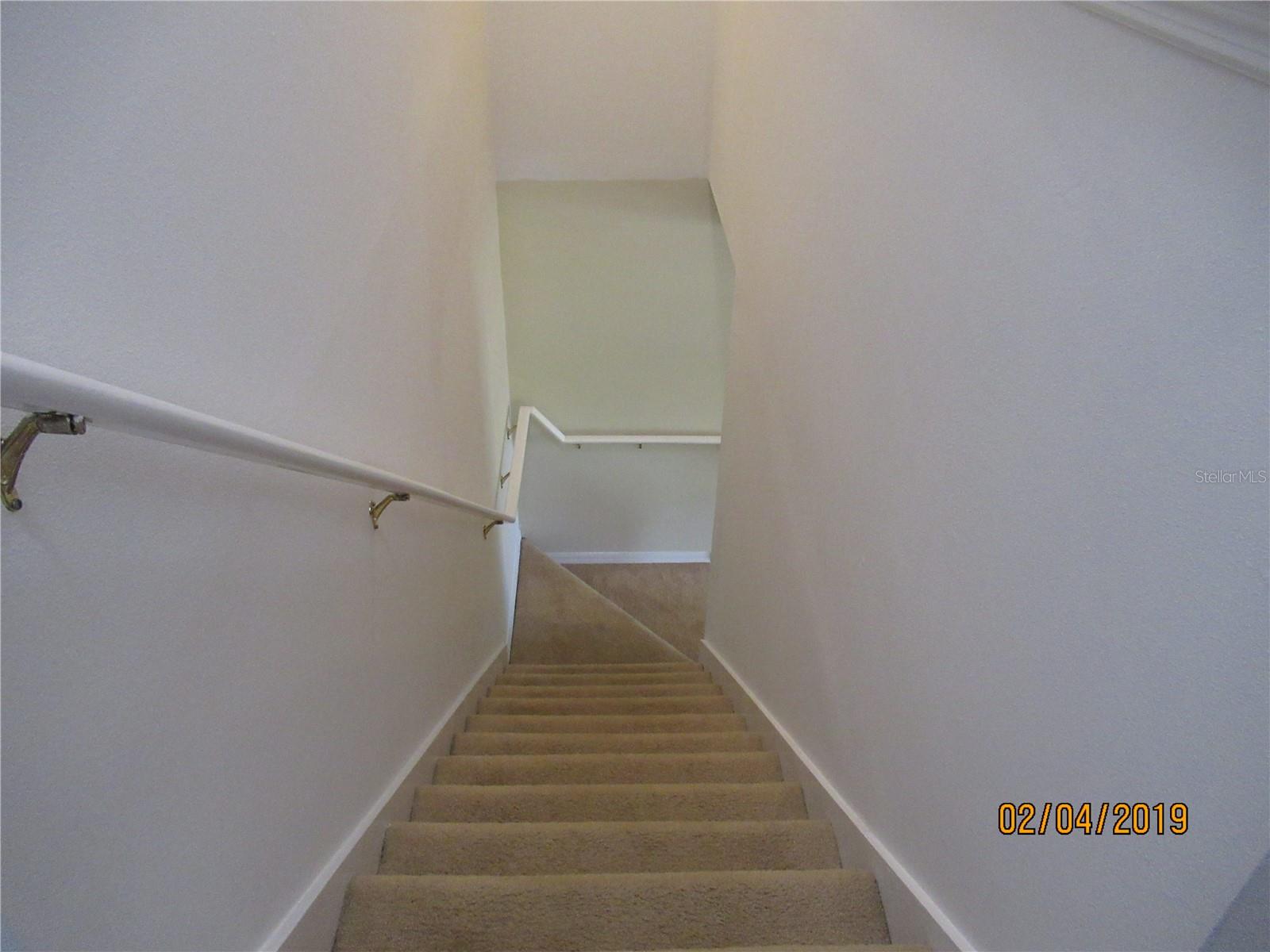 Listing photo id 9 for 1402 Blue Magnolia Road
