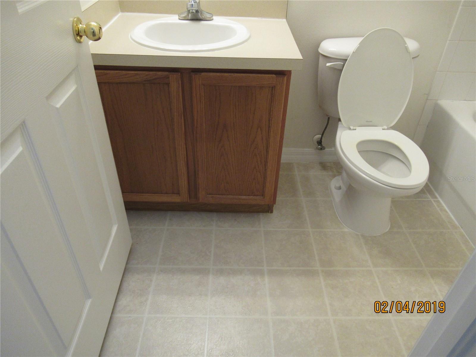 Listing photo id 12 for 1402 Blue Magnolia Road
