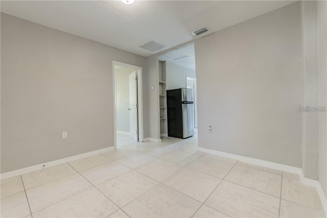Image 5 of 23 For 5106 Richardson Avenue A