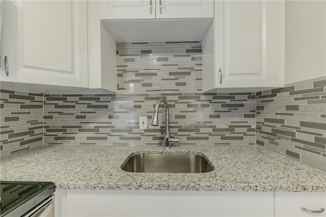 Image 8 of 23 For 5106 Richardson Avenue A