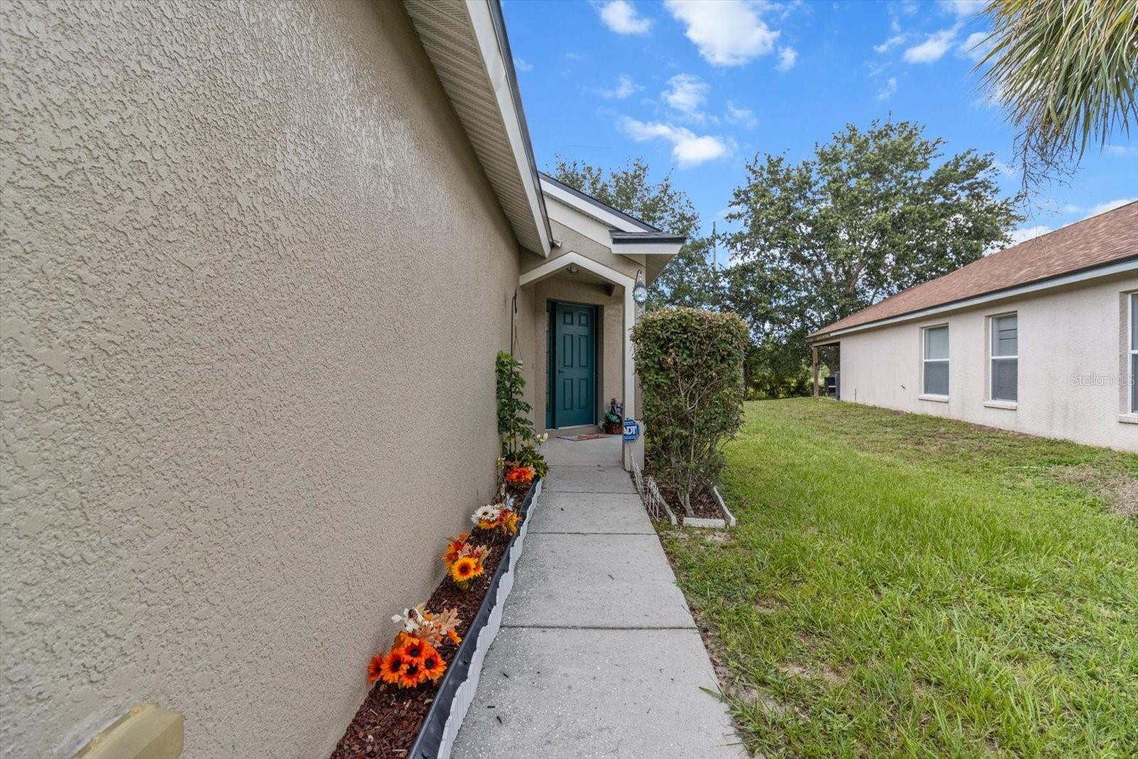 Image 34 of 56 For 8481 Silverbell Loop
